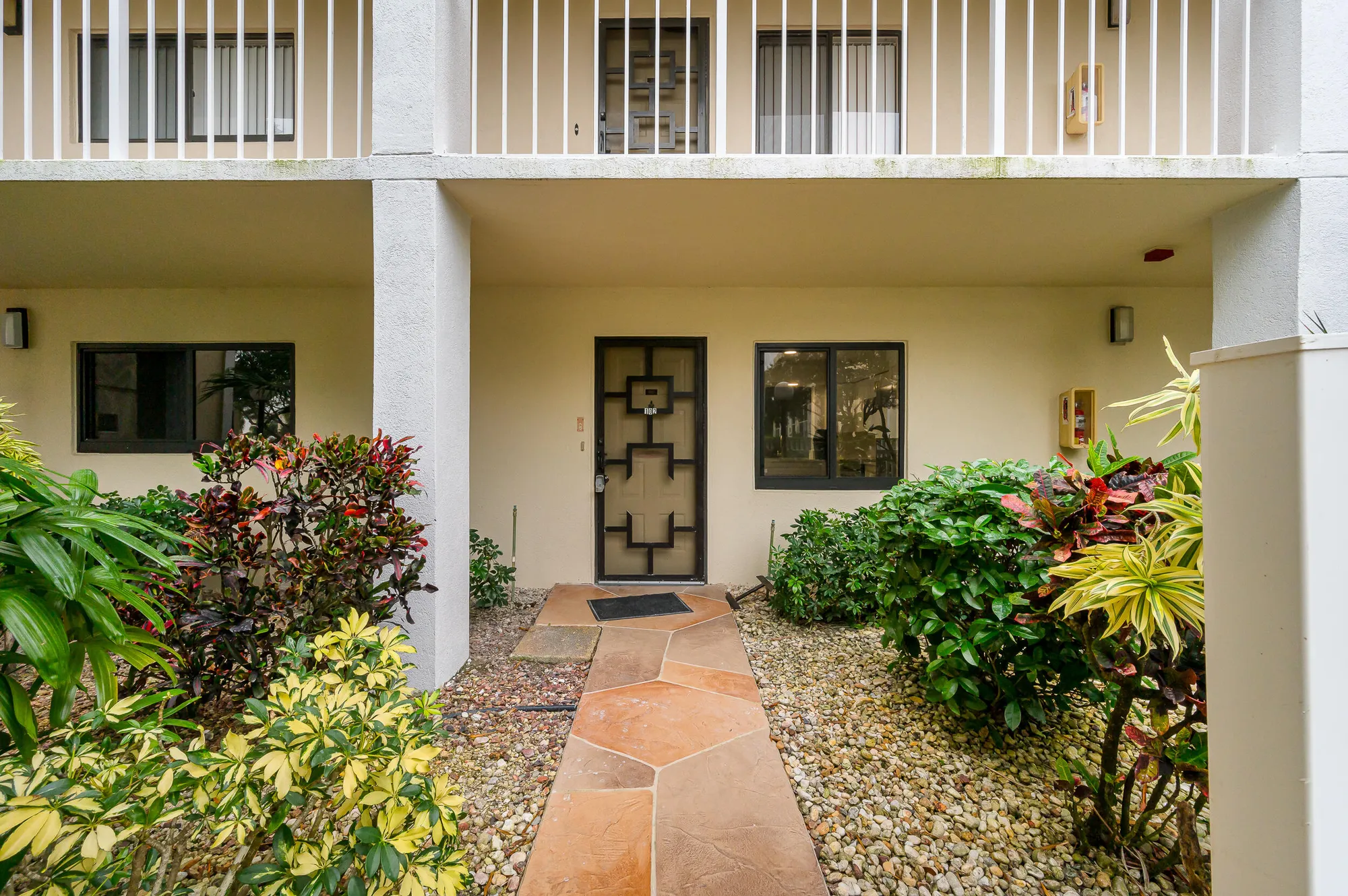 Property Slideshow image 13 of 16 | 7290 kinghurst dr apt 102, Delray Beach, FL, 33446