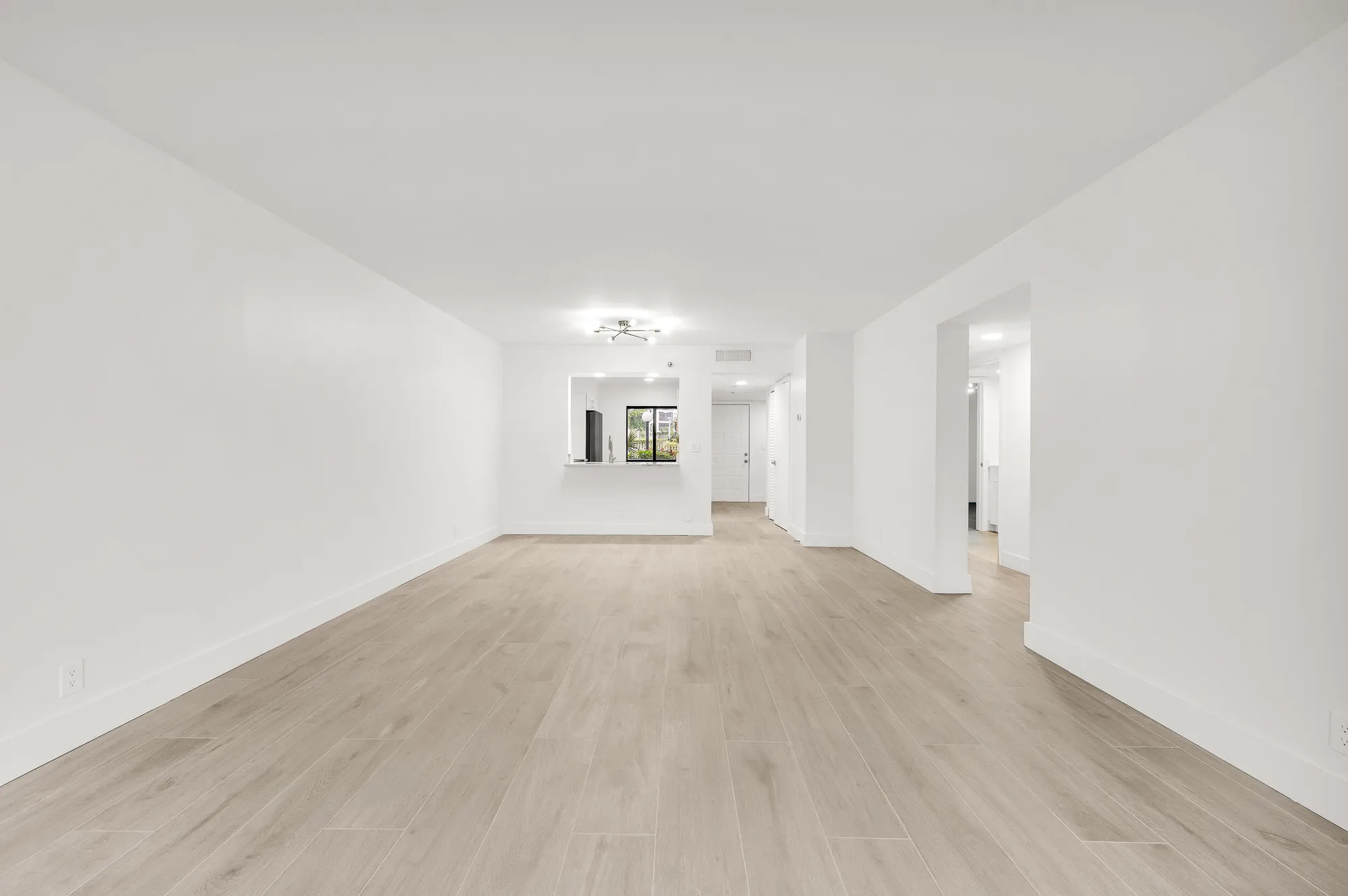 Property Slideshow image 4 of 16 | 7290 kinghurst dr apt 102, Delray Beach, FL, 33446