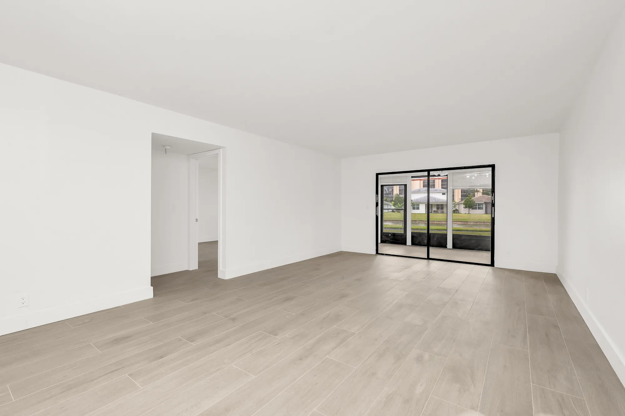 Property Slideshow image 5 of 16 | 7290 kinghurst dr apt 102, Delray Beach, FL, 33446