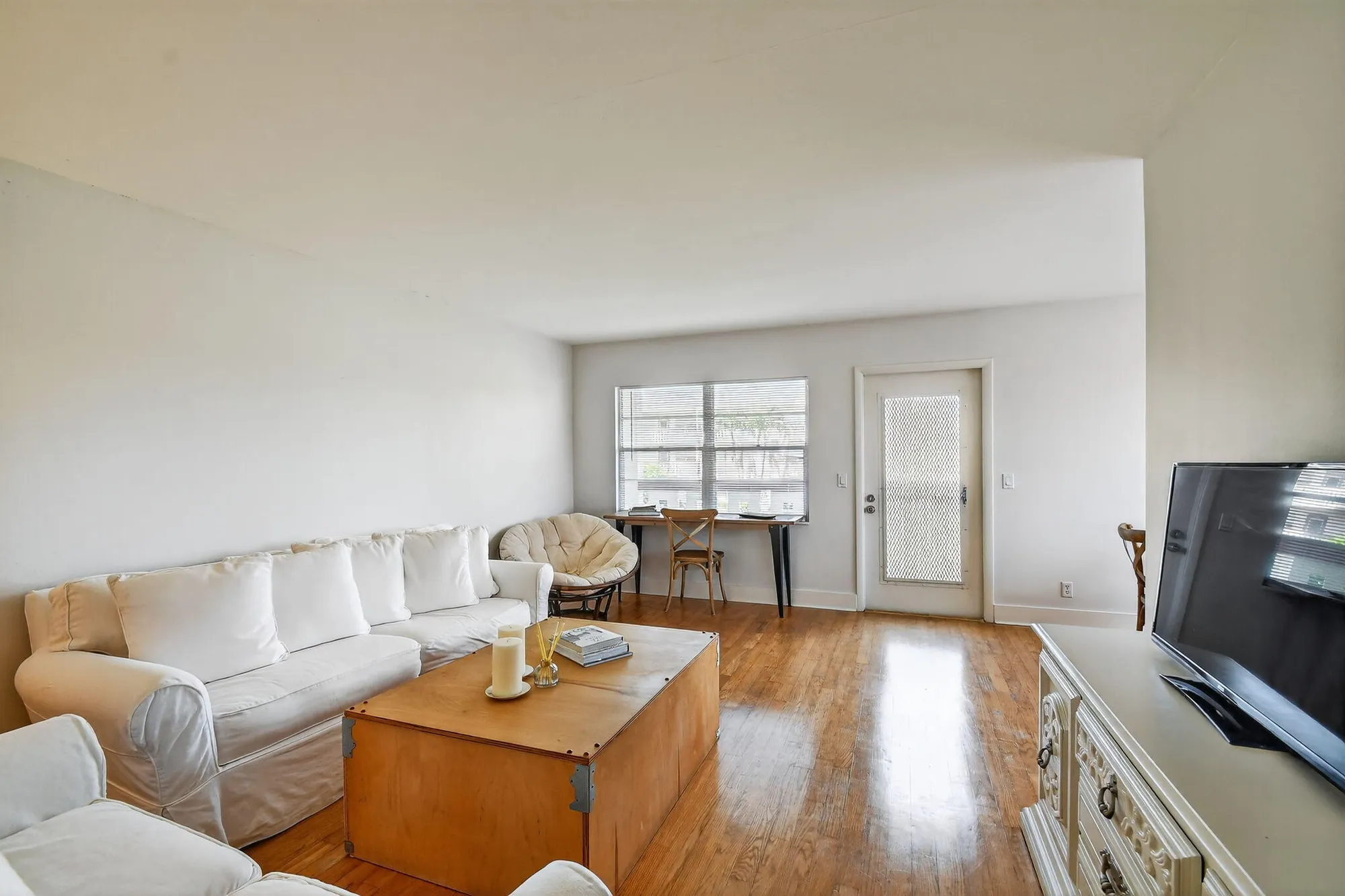 Property Slideshow image 11 of 43 | 280 preston g g, Boca Raton, FL, 33434