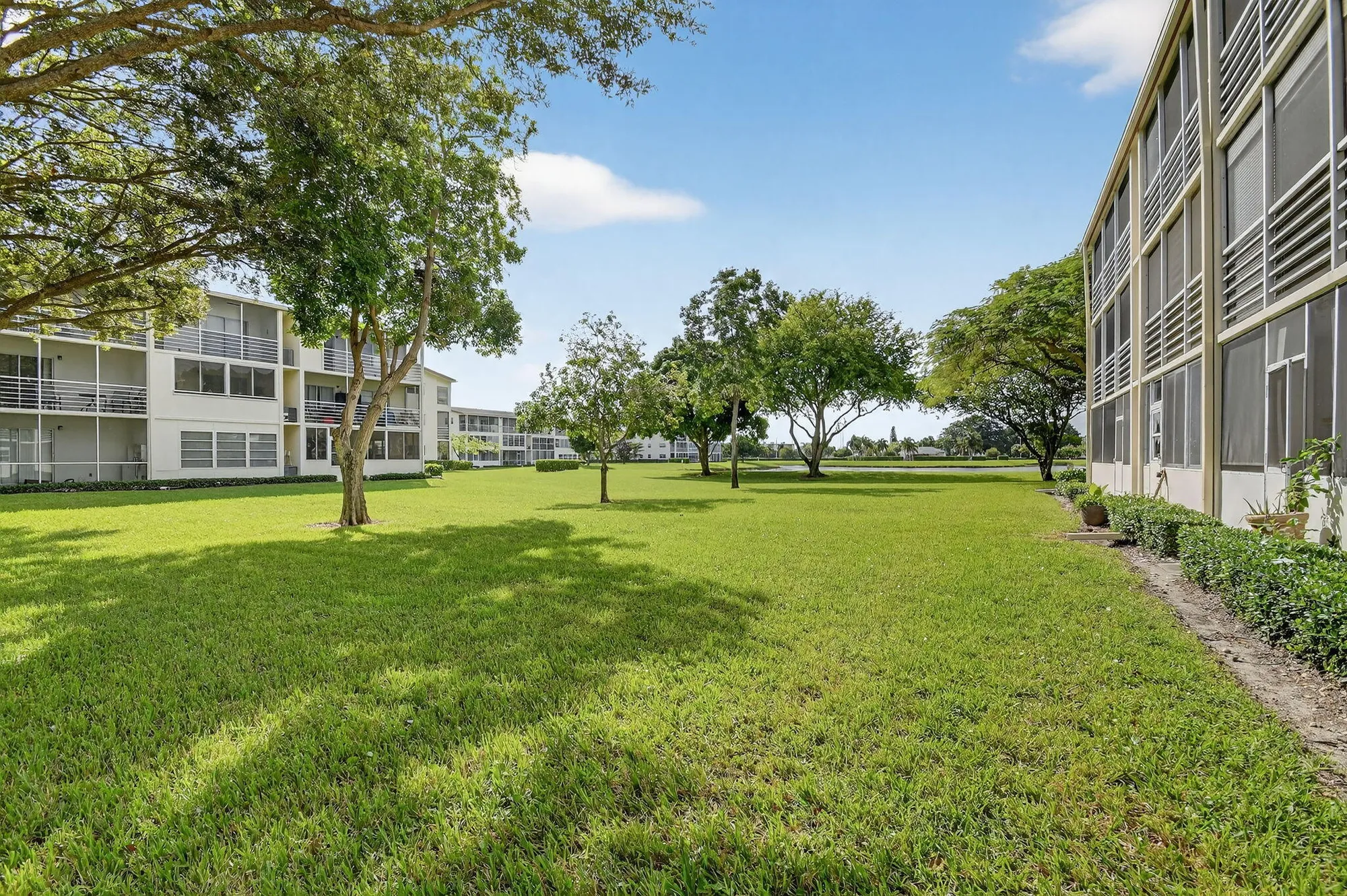 Property Slideshow image 31 of 43 | 280 preston g g, Boca Raton, FL, 33434