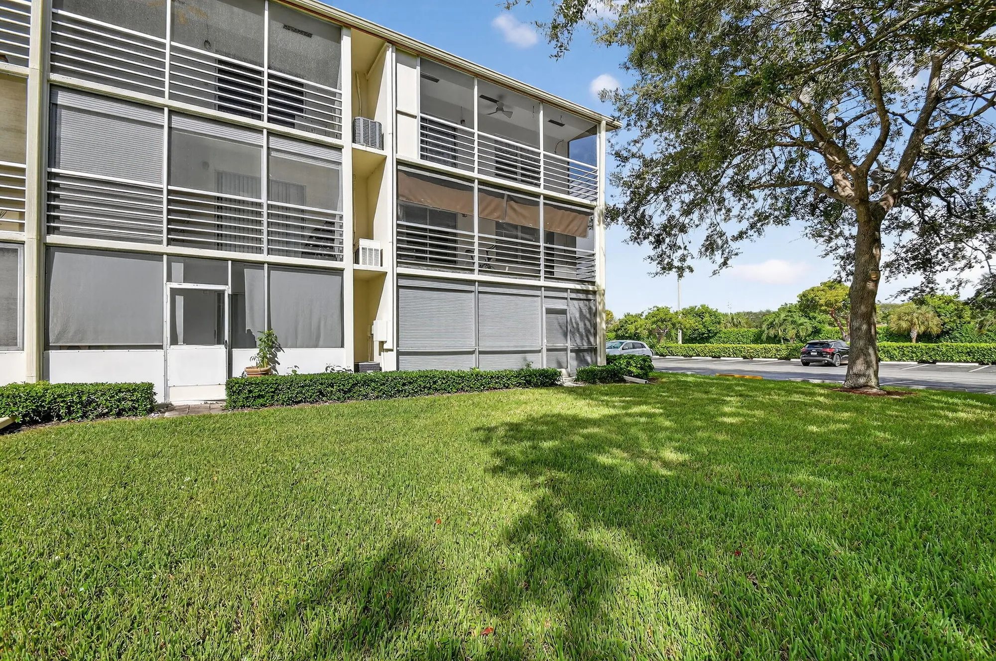 Property Slideshow image 34 of 43 | 280 preston g g, Boca Raton, FL, 33434