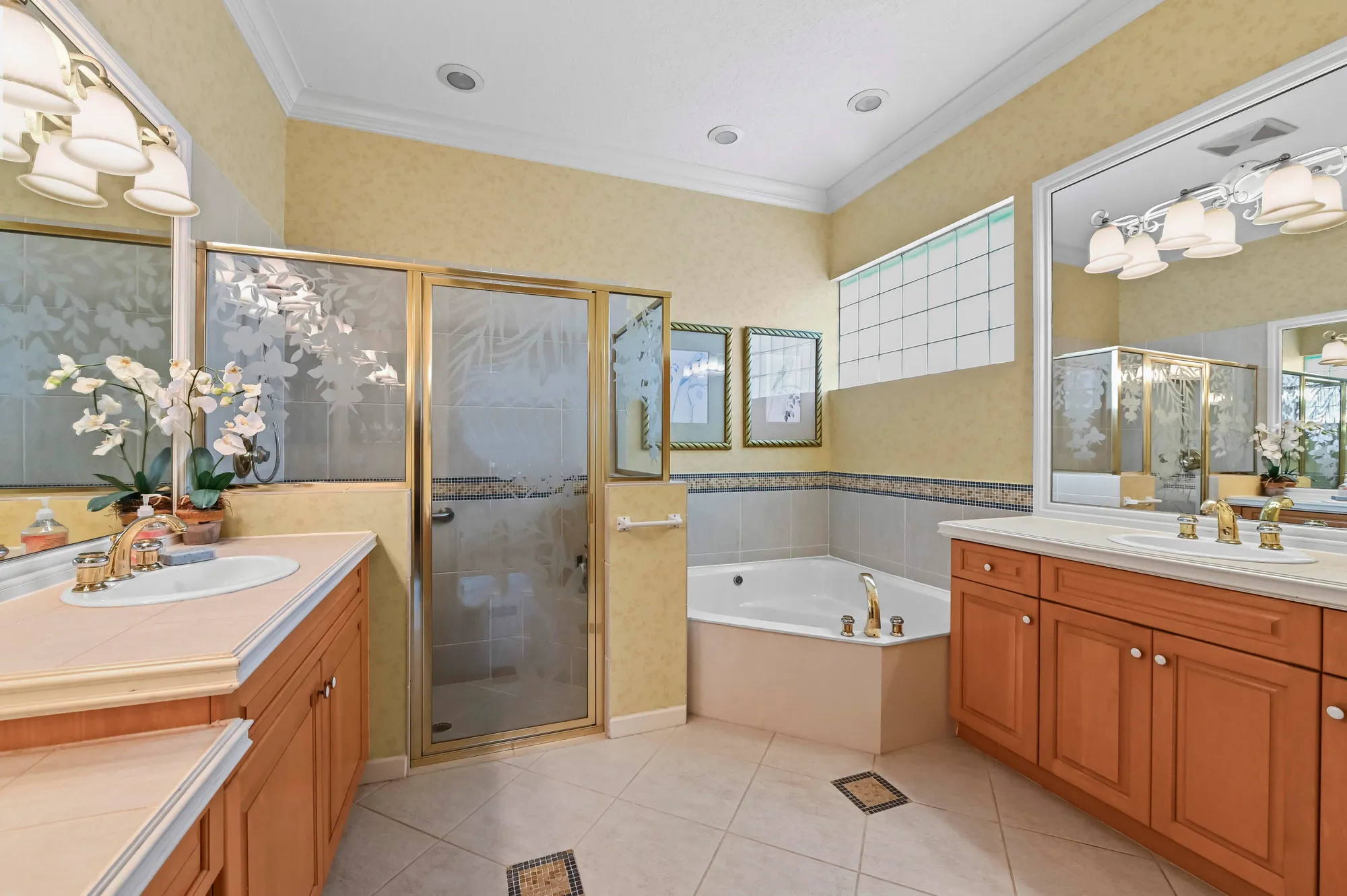 Property Slideshow image 26 of 59 | 6703 sherbrook dr, Boynton Beach, FL, 33437