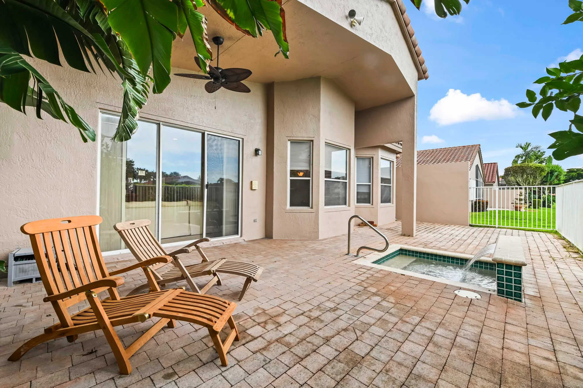 Property Slideshow image 33 of 59 | 6703 sherbrook dr, Boynton Beach, FL, 33437