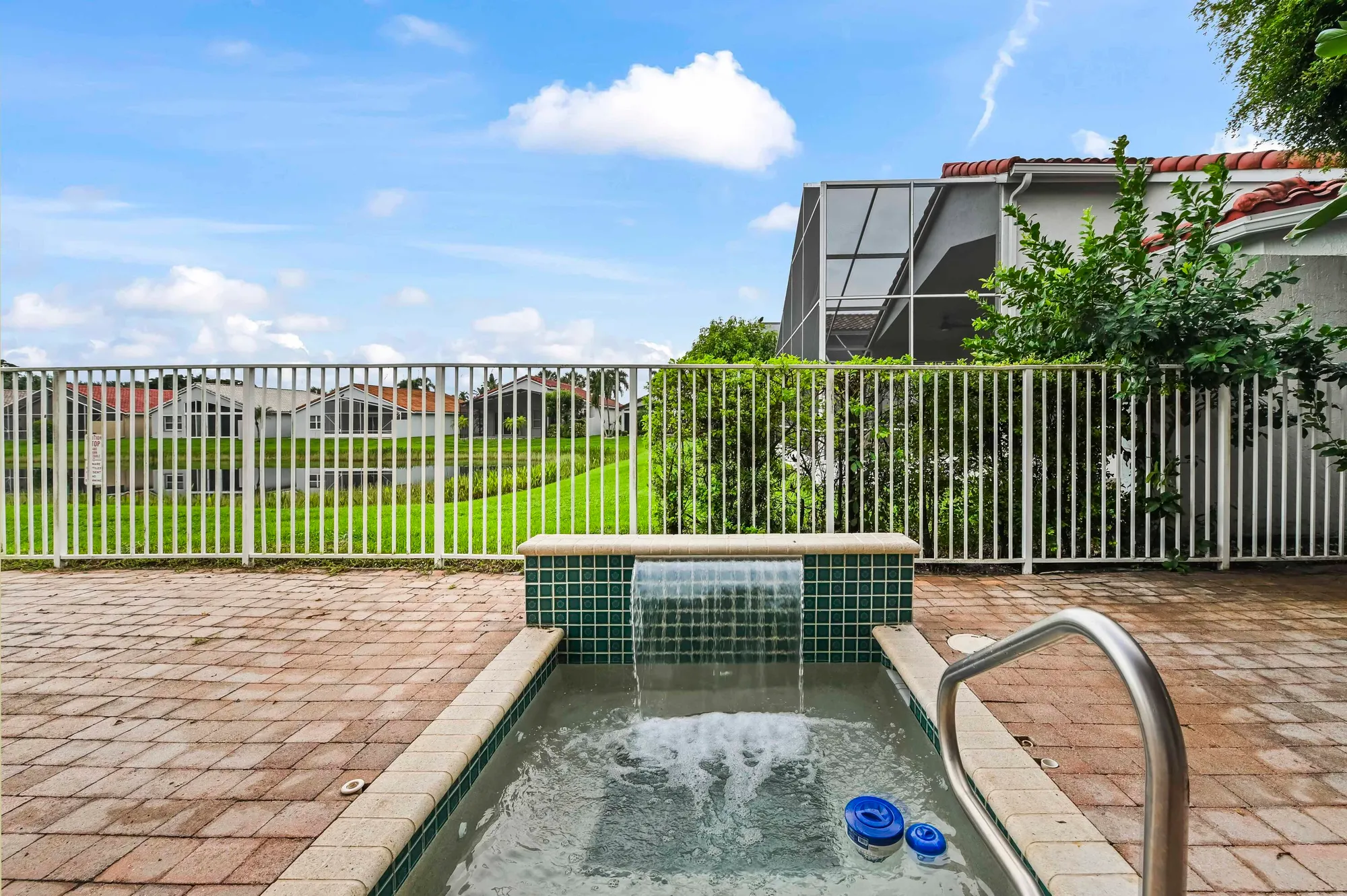 Property Slideshow image 35 of 59 | 6703 sherbrook dr, Boynton Beach, FL, 33437