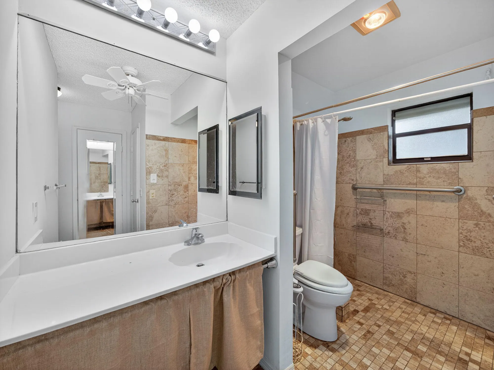 Property Slideshow image 17 of 25 | 4355 cedar tree pl b, Boynton Beach, FL, 33436