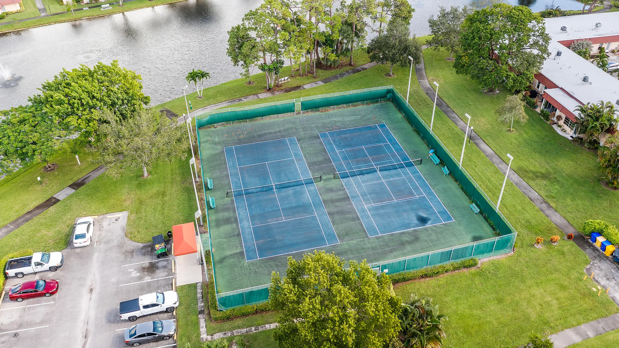 Property Slideshow image 32 of 39 | 811 salem ln, Lake Worth, FL, 33467