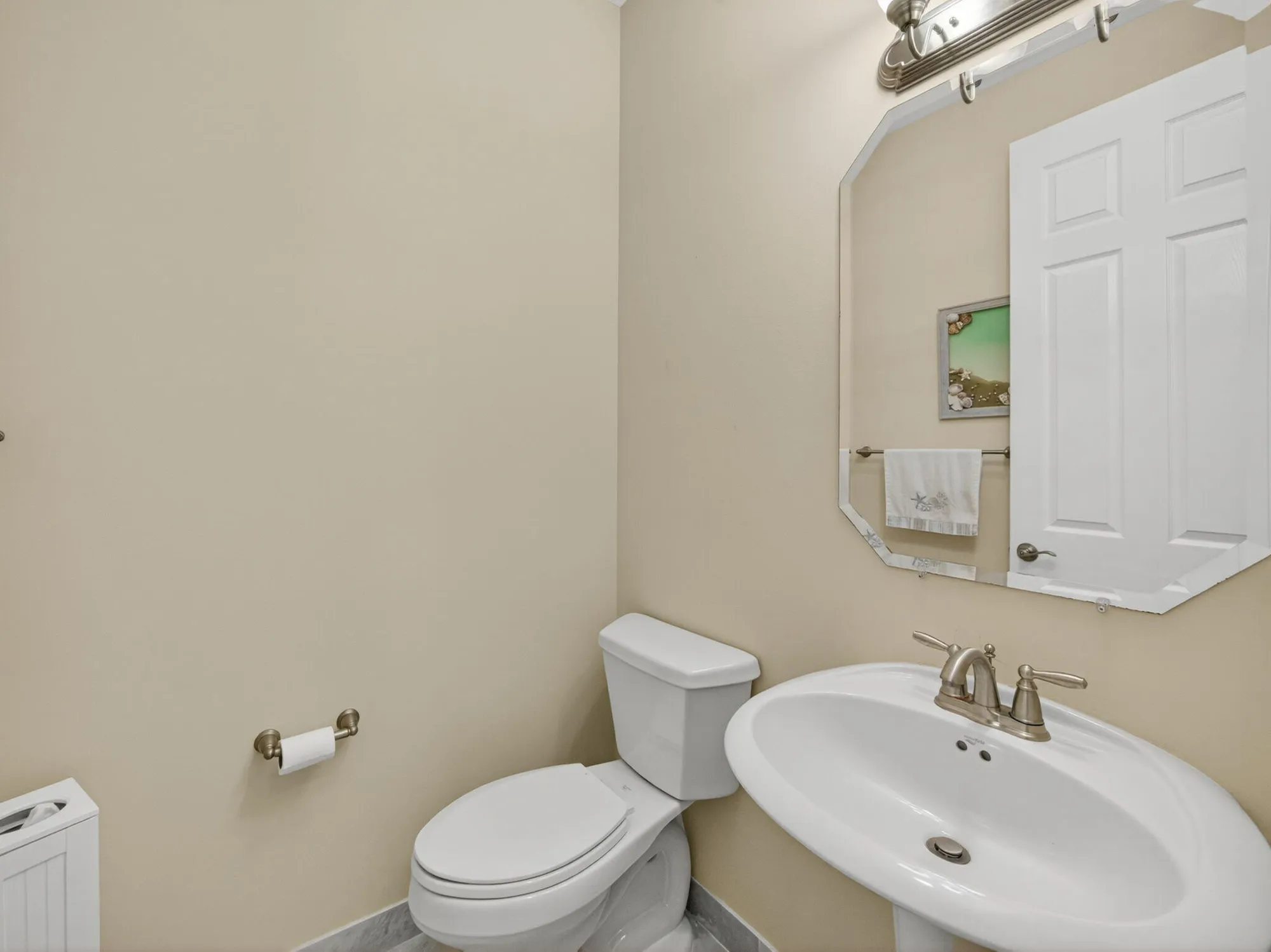 Property Slideshow image 13 of 106 | 11894 sw crestwood cir, Port Saint Lucie, FL, 34987