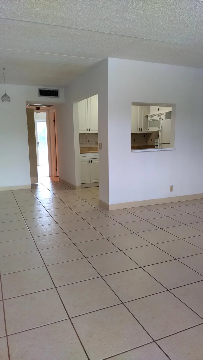 Property Slideshow image 9 of 21 | 3300 springdale blvd 208, Palm Springs, FL, 33461