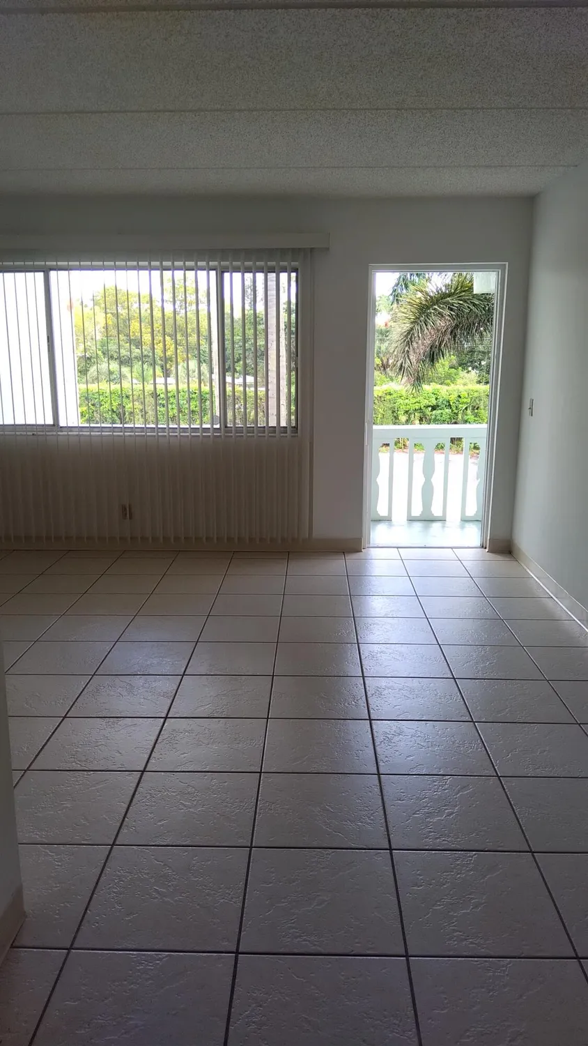 Property Slideshow image 18 of 21 | 3300 springdale blvd 208, Palm Springs, FL, 33461