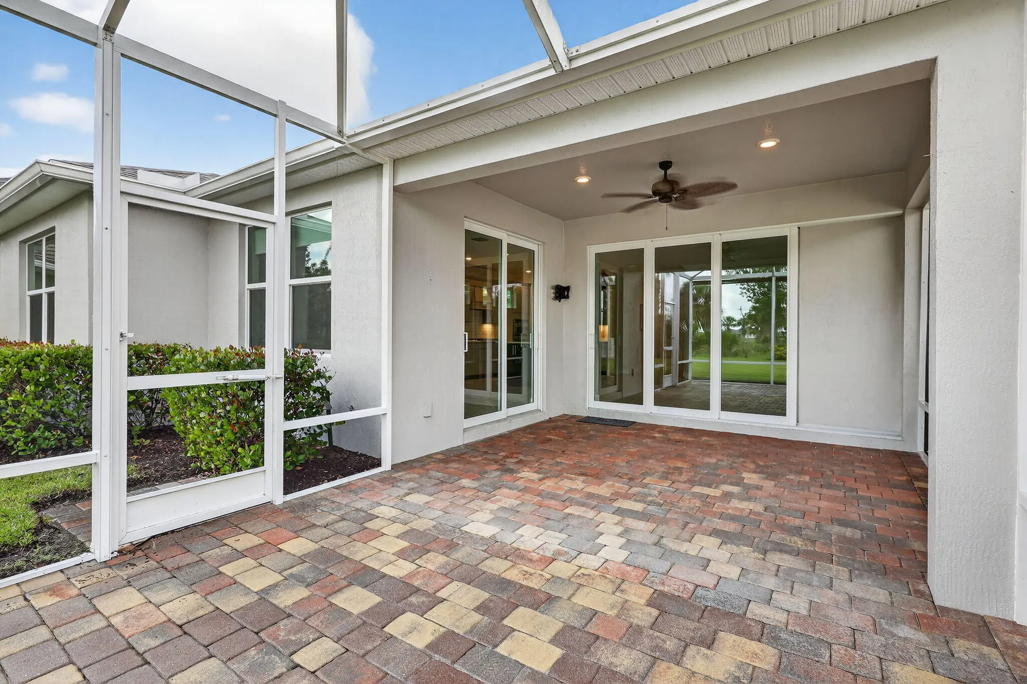 Property Slideshow image 12 of 64 | 12952 sw aureolian ln, Port Saint Lucie, FL, 34987