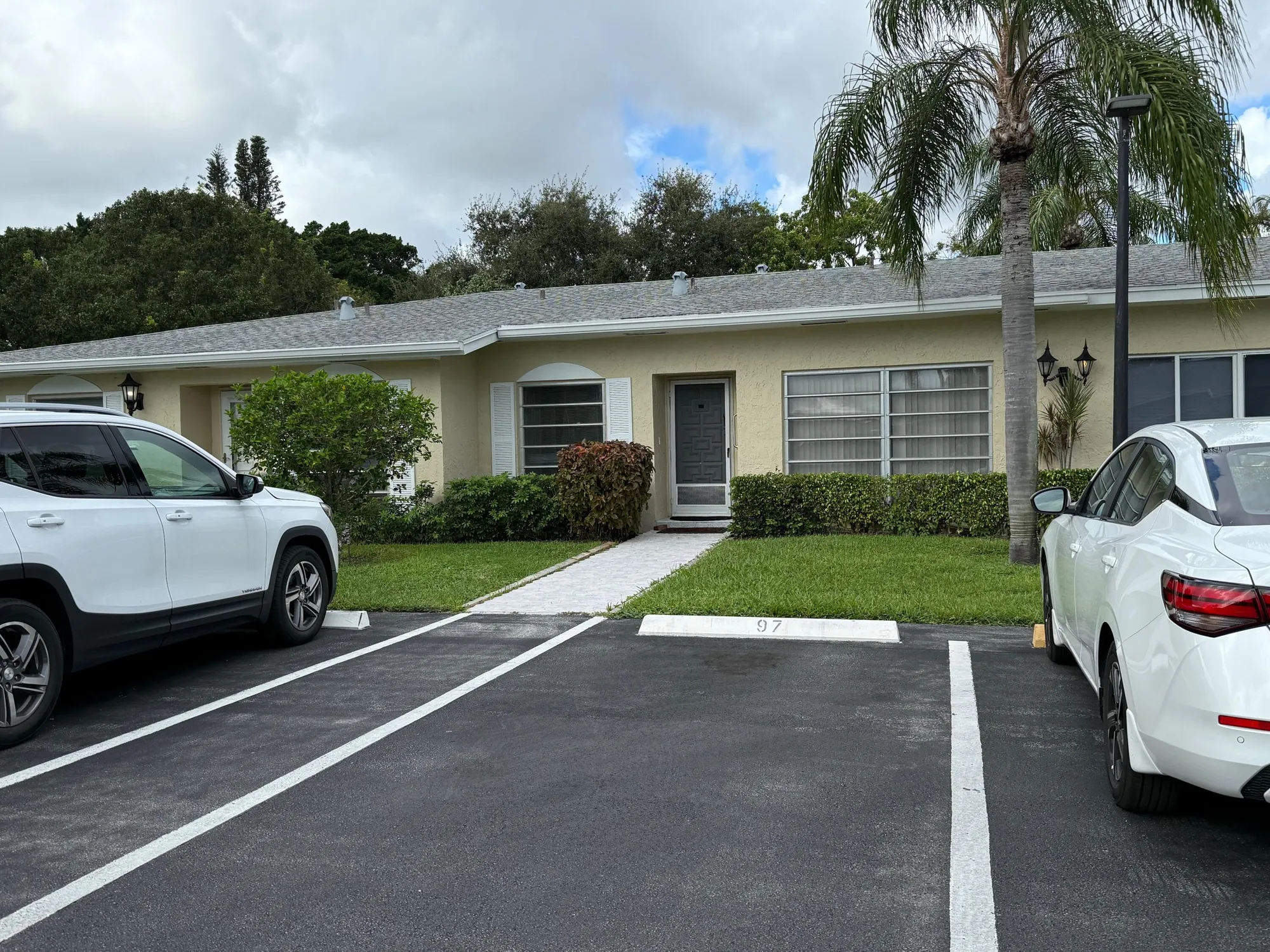 Property Slideshow image 2 of 20 | 13788 via flora b, Delray Beach, FL, 33484