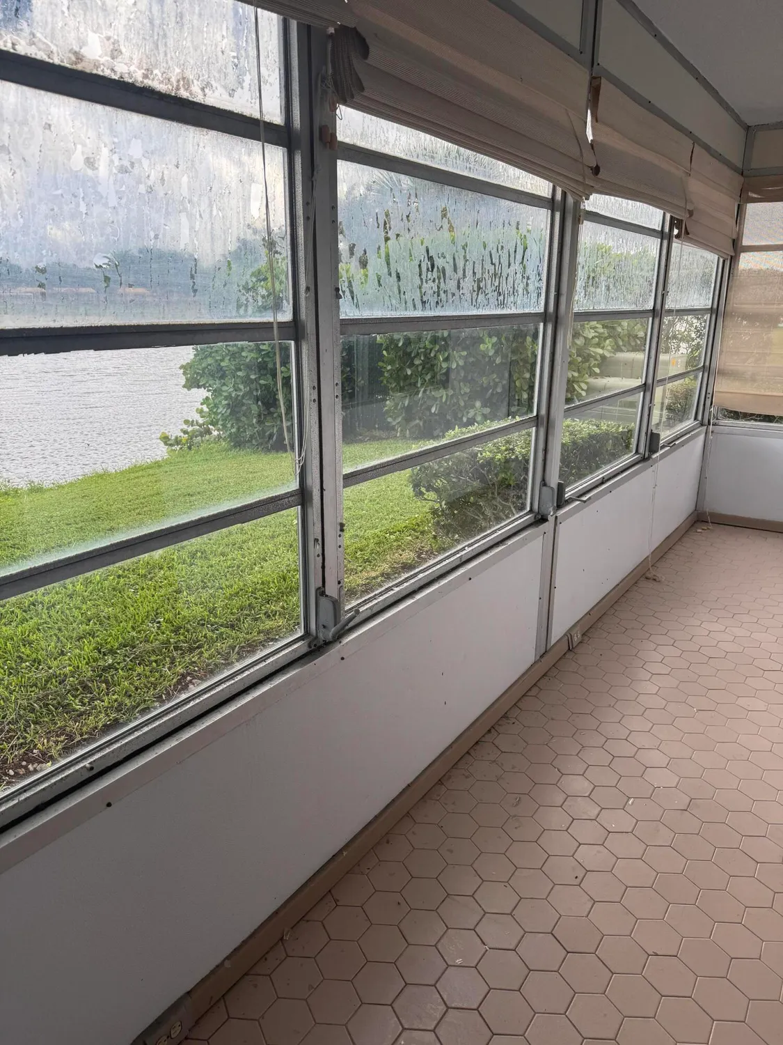 Property Slideshow image 20 of 29 | 393 chatham t, West Palm Beach, FL, 33417