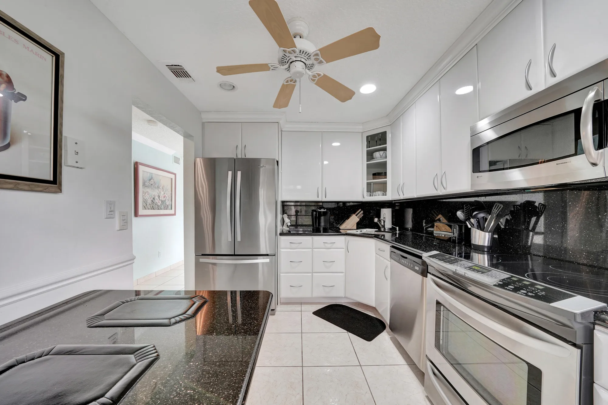 Property Slideshow image 21 of 45 | 9289 vista del lago g, Boca Raton, FL, 33428
