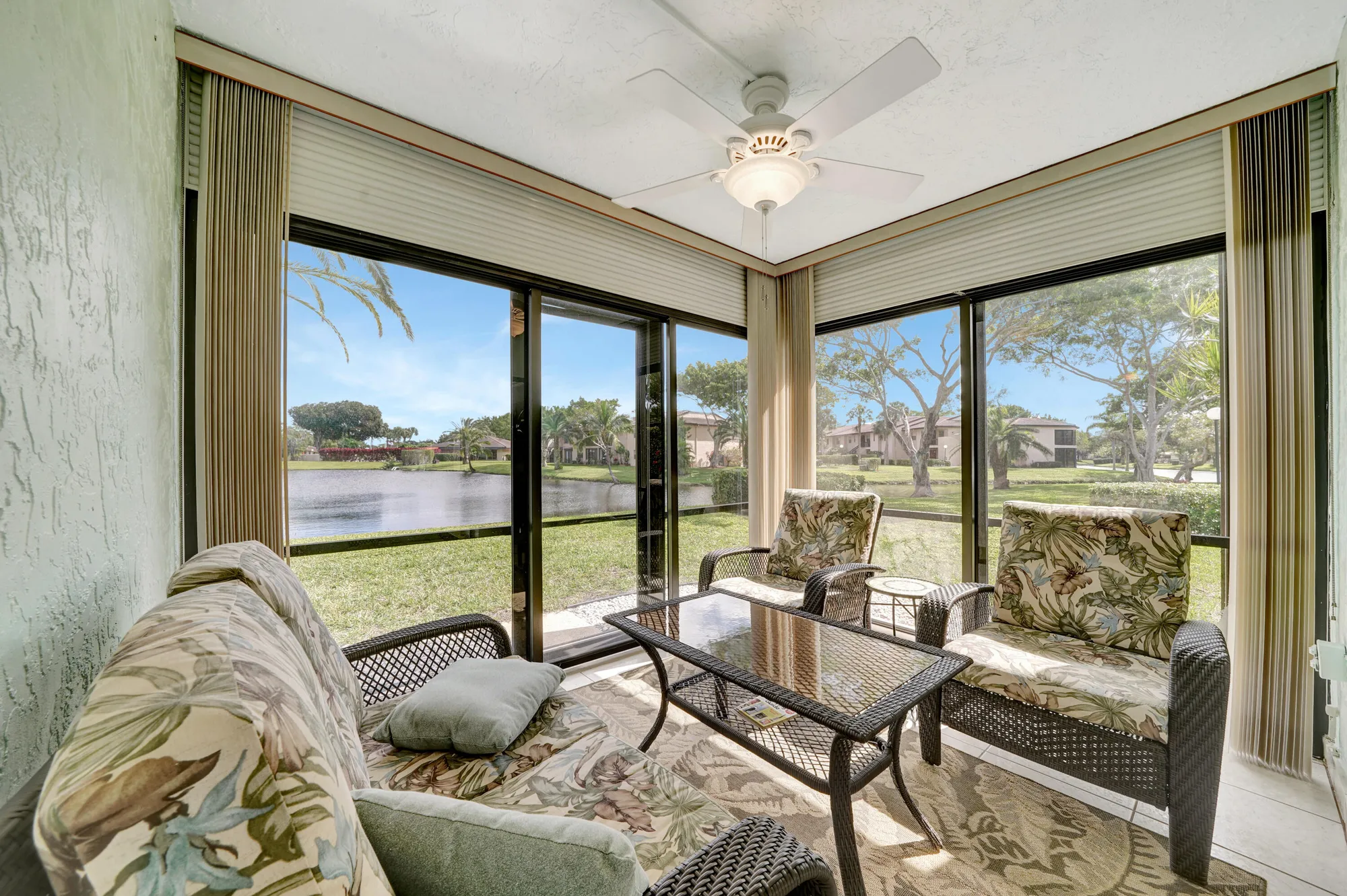 Property Slideshow image 6 of 45 | 9289 vista del lago g, Boca Raton, FL, 33428