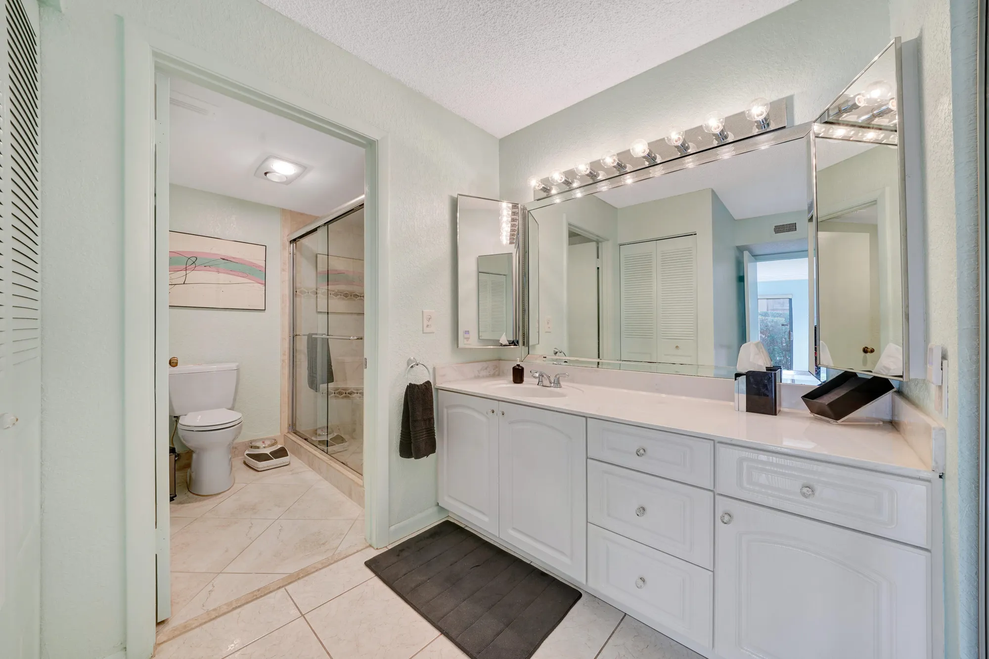 Property Slideshow image 15 of 45 | 9289 vista del lago g, Boca Raton, FL, 33428