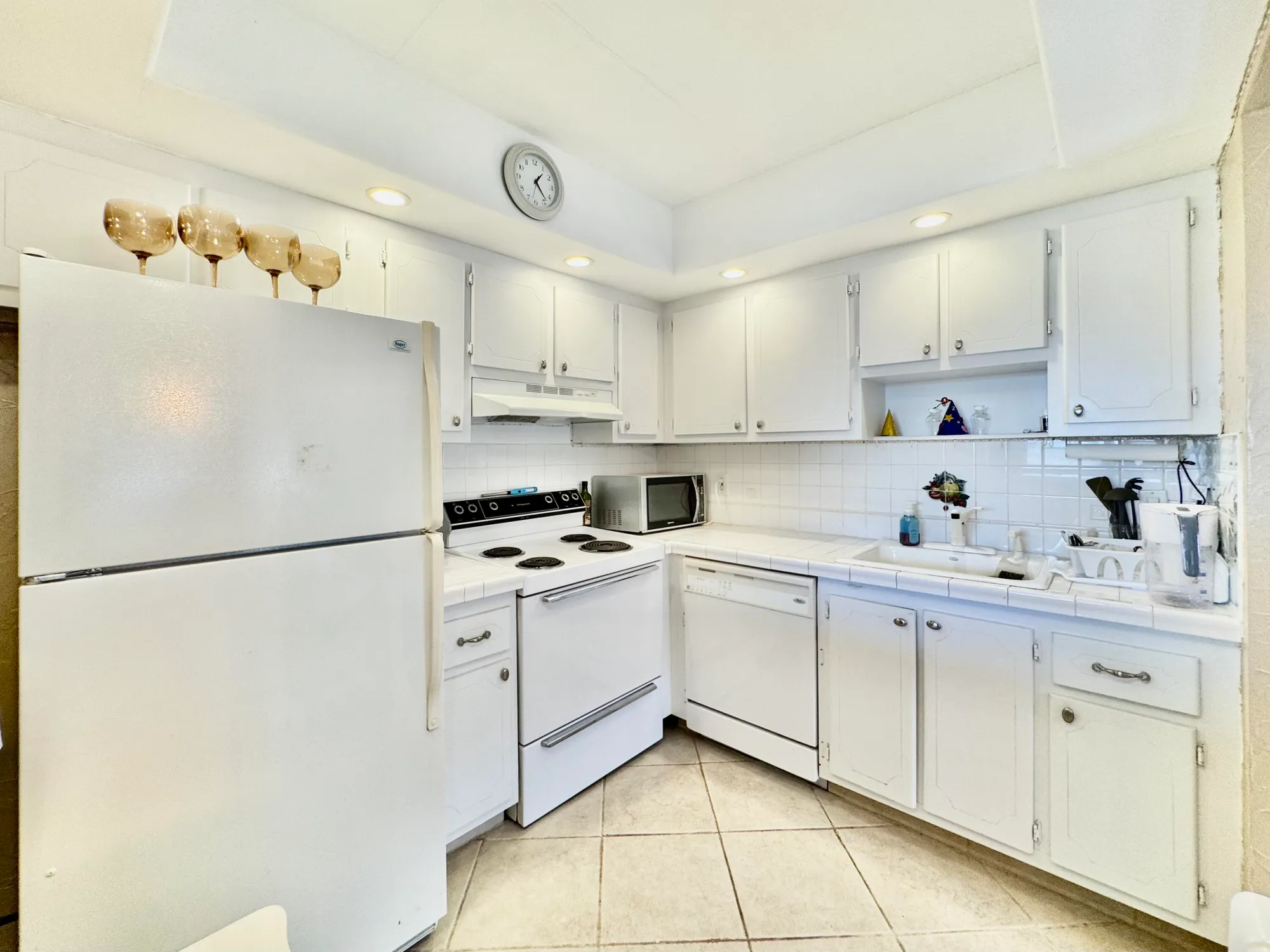 Property Slideshow image 11 of 32 | 43 brittany a, Delray Beach, FL, 33446