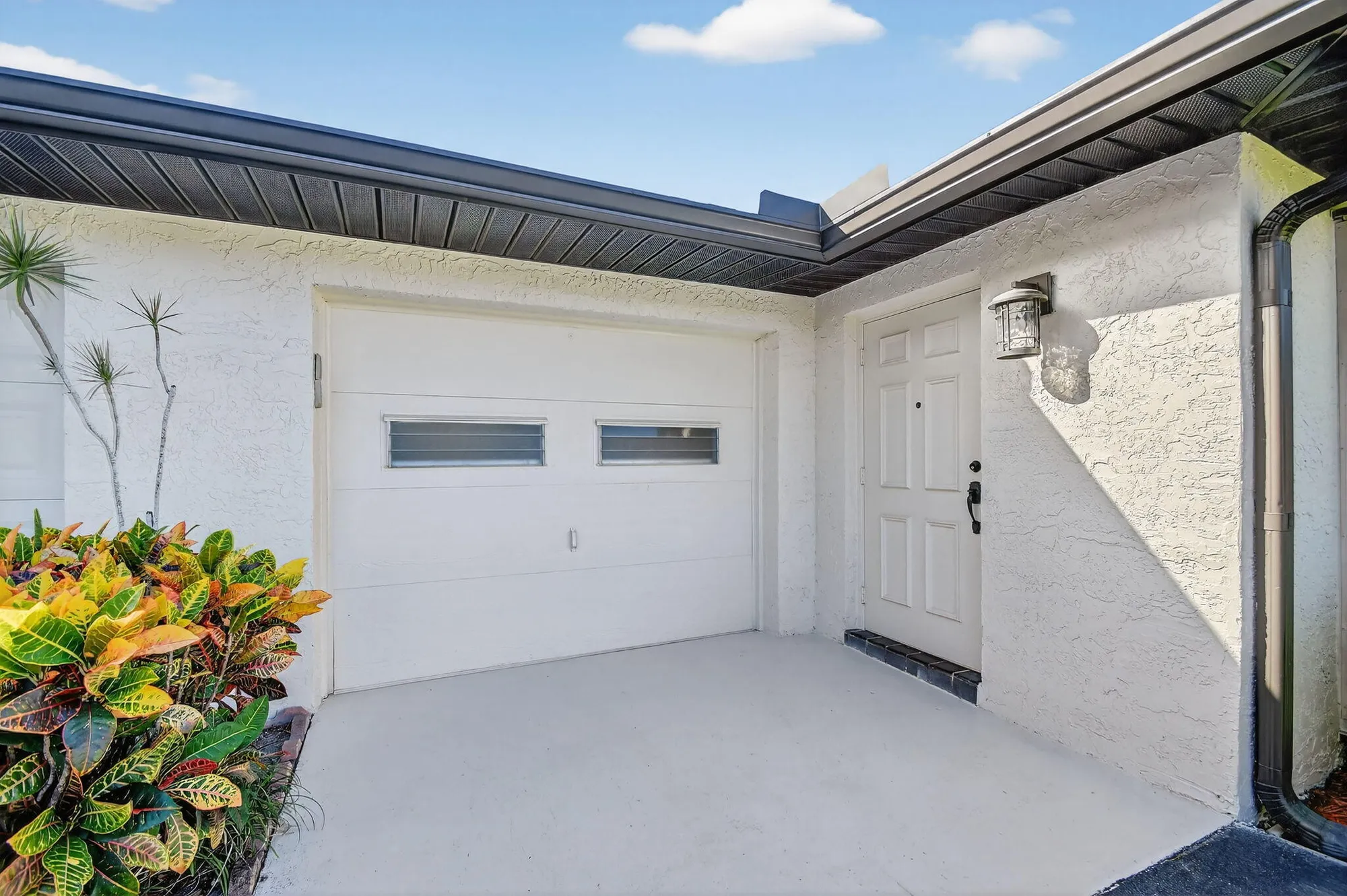 Property Slideshow image 4 of 40 | 4677 robinwood cir b, Boynton Beach, FL, 33436