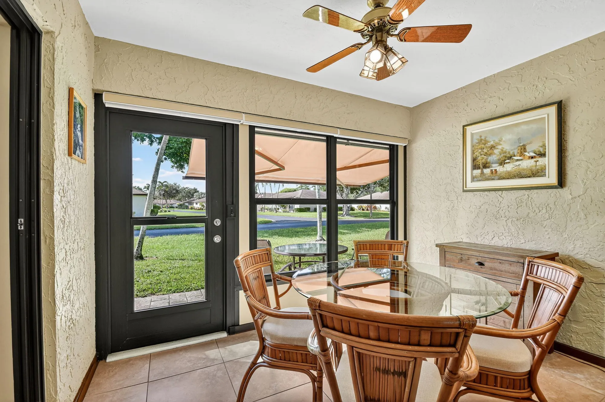 Property Slideshow image 15 of 40 | 4677 robinwood cir b, Boynton Beach, FL, 33436