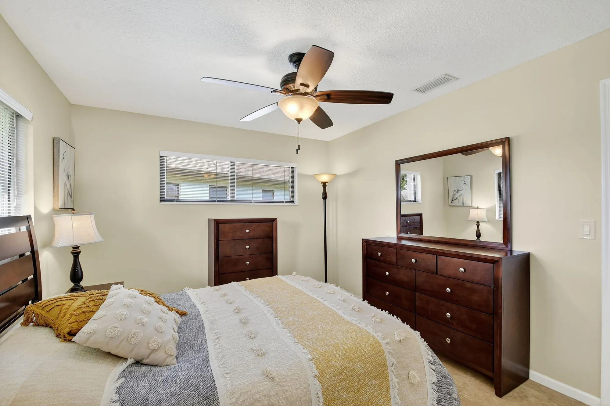 Property Slideshow image 25 of 40 | 4677 robinwood cir b, Boynton Beach, FL, 33436