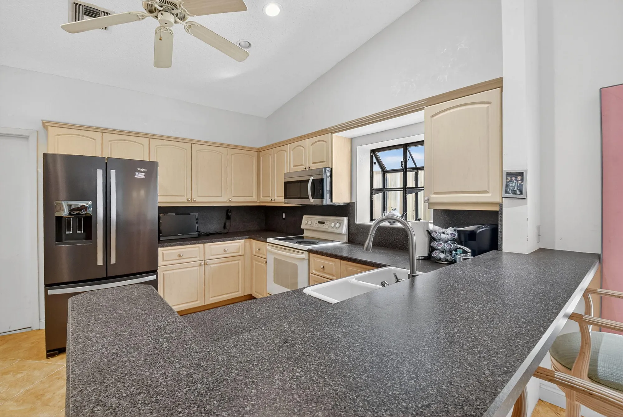 Property Slideshow image 14 of 59 | 4698 sextant cir, Boynton Beach, FL, 33436