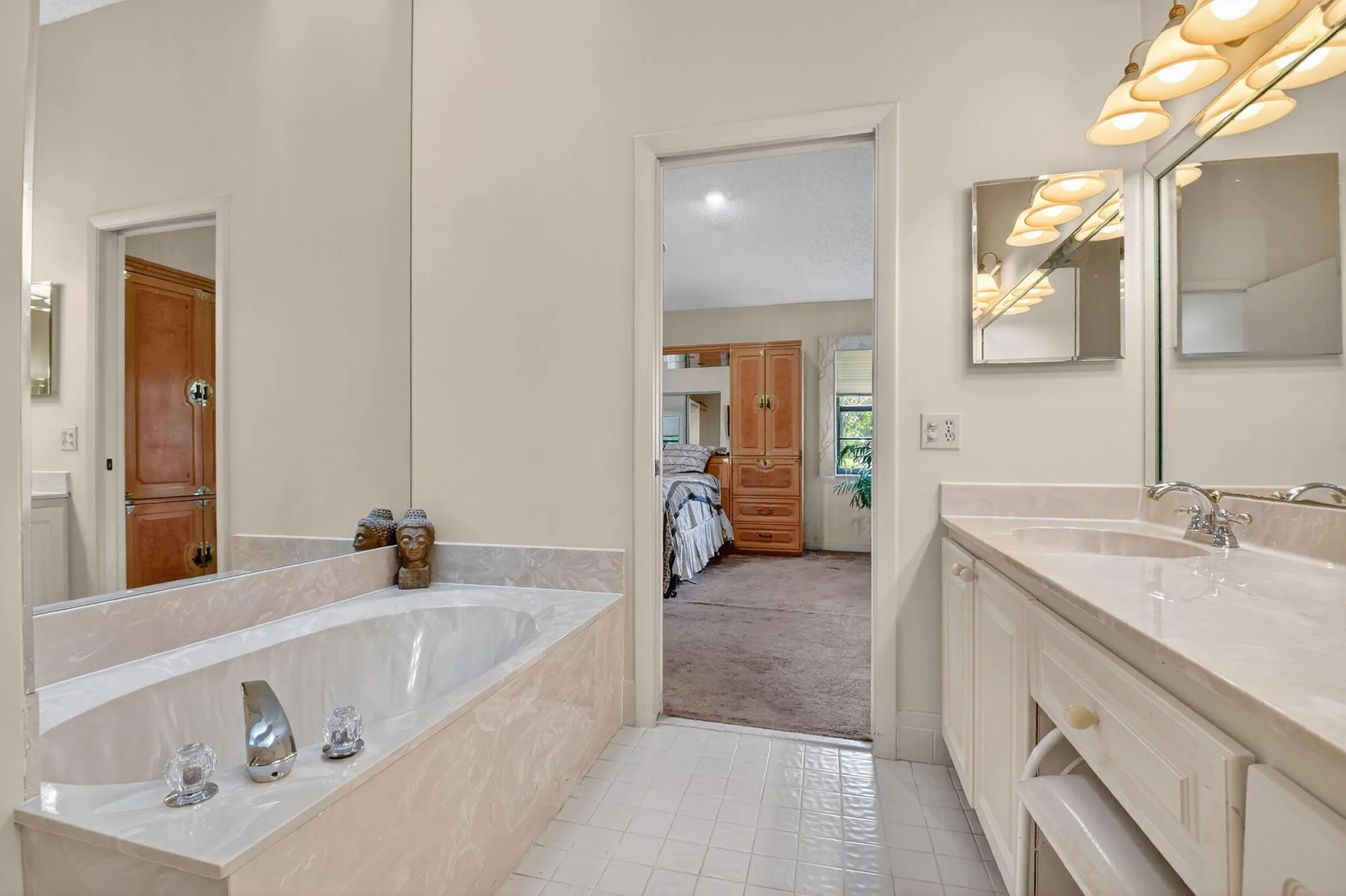 Property Slideshow image 33 of 59 | 4698 sextant cir, Boynton Beach, FL, 33436