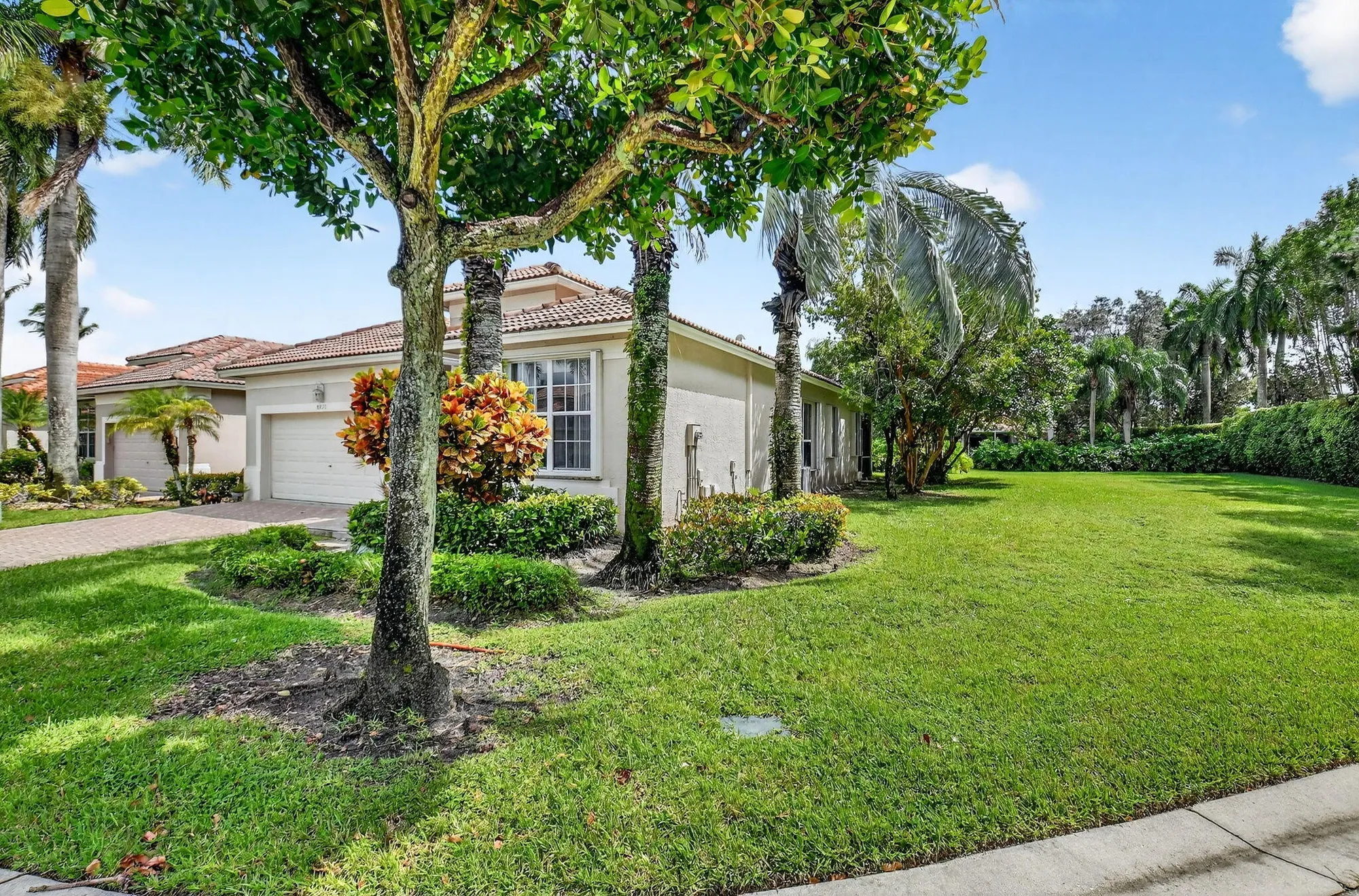 Property Slideshow image 4 of 94 | 8820 barrymore ln, Boynton Beach, FL, 33472