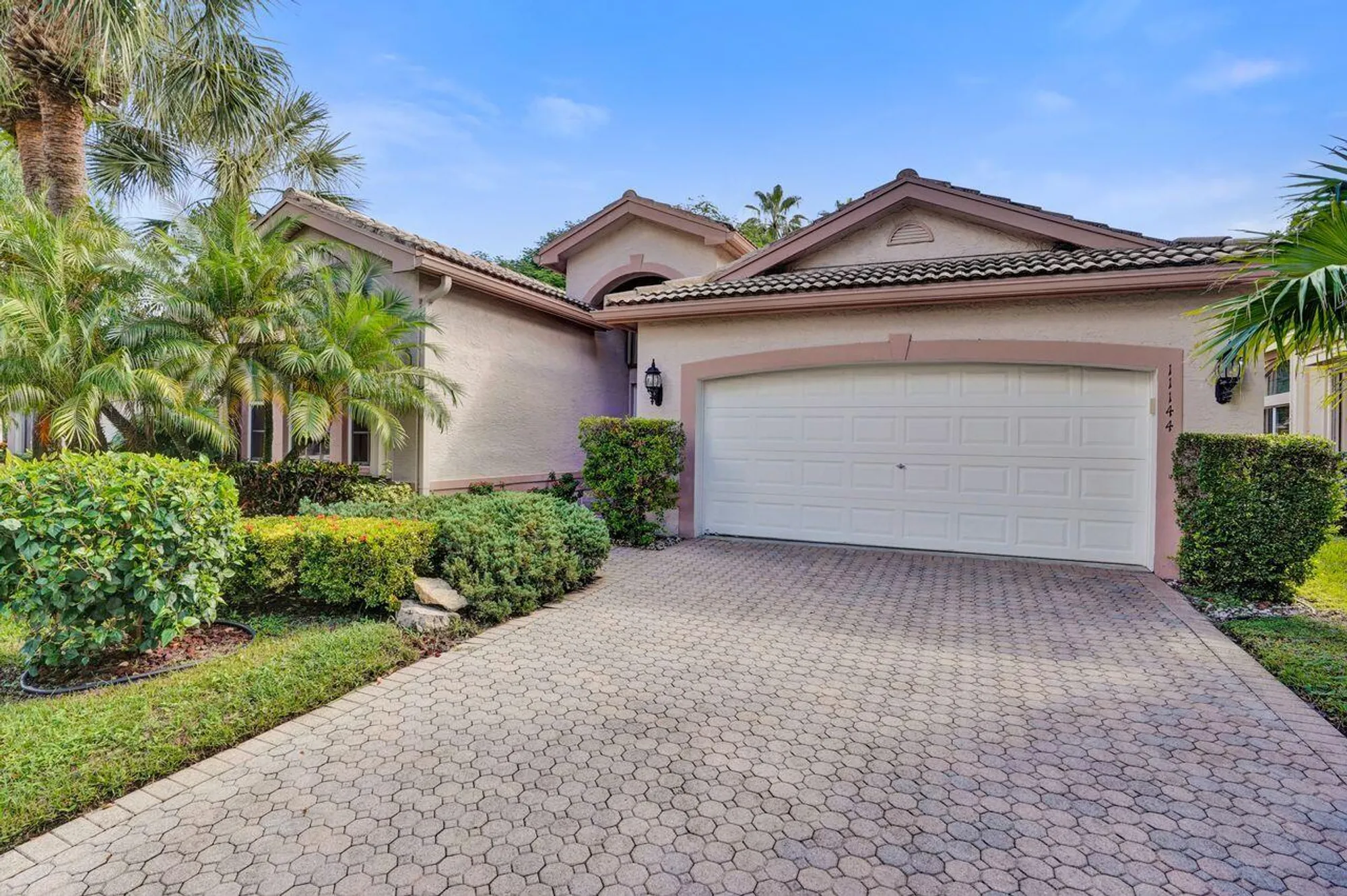 Property Slideshow image 2 of 65 | 11144 ihilani way, Boynton Beach, FL, 33437