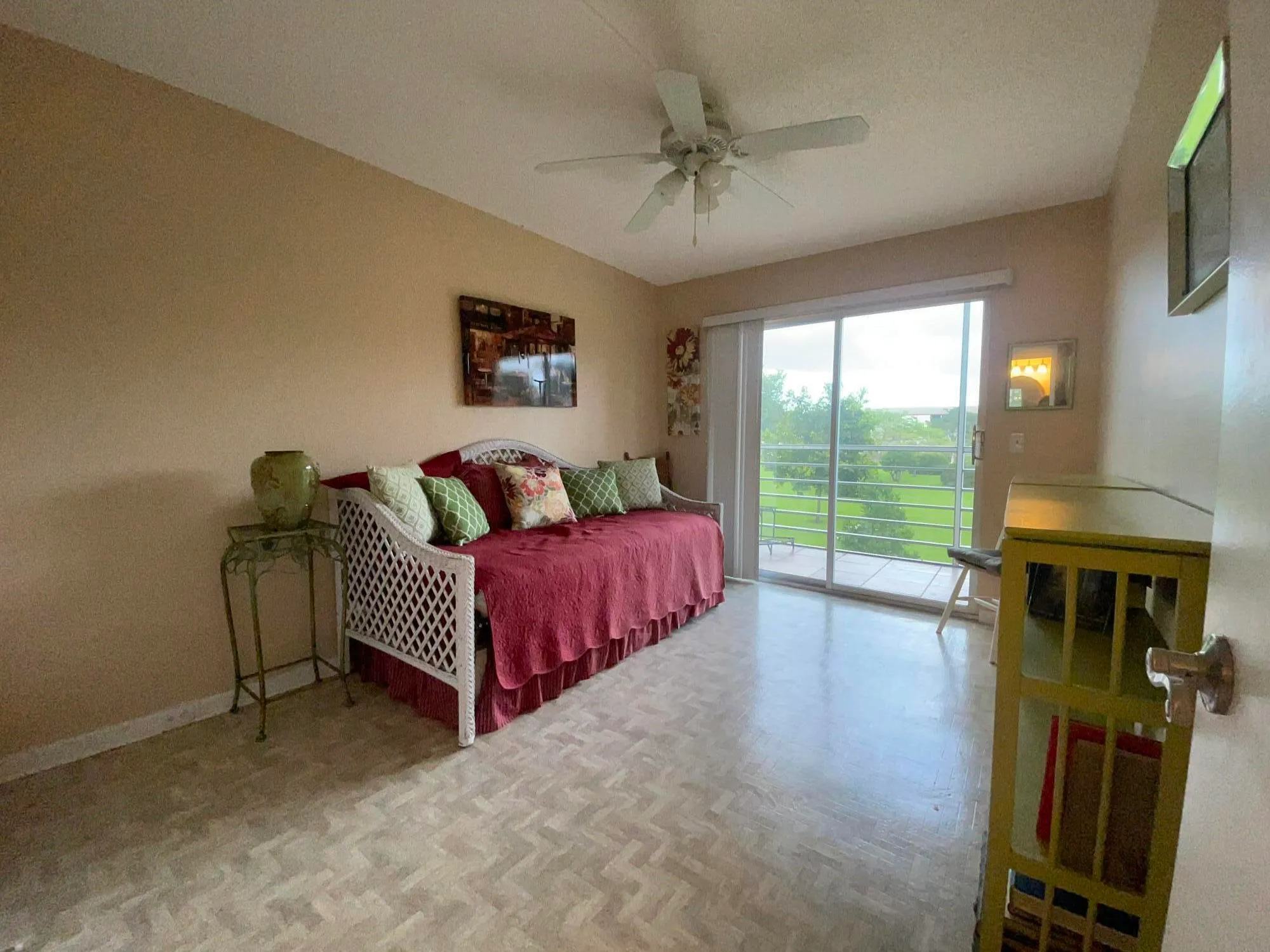 Property Slideshow image 16 of 50 | 234 brighton f, Boca Raton, FL, 33434