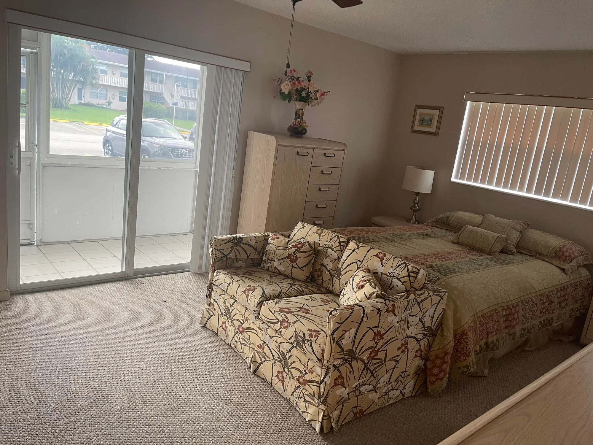 Property Slideshow image 4 of 5 | 424 chatham u, West Palm Beach, FL, 33417