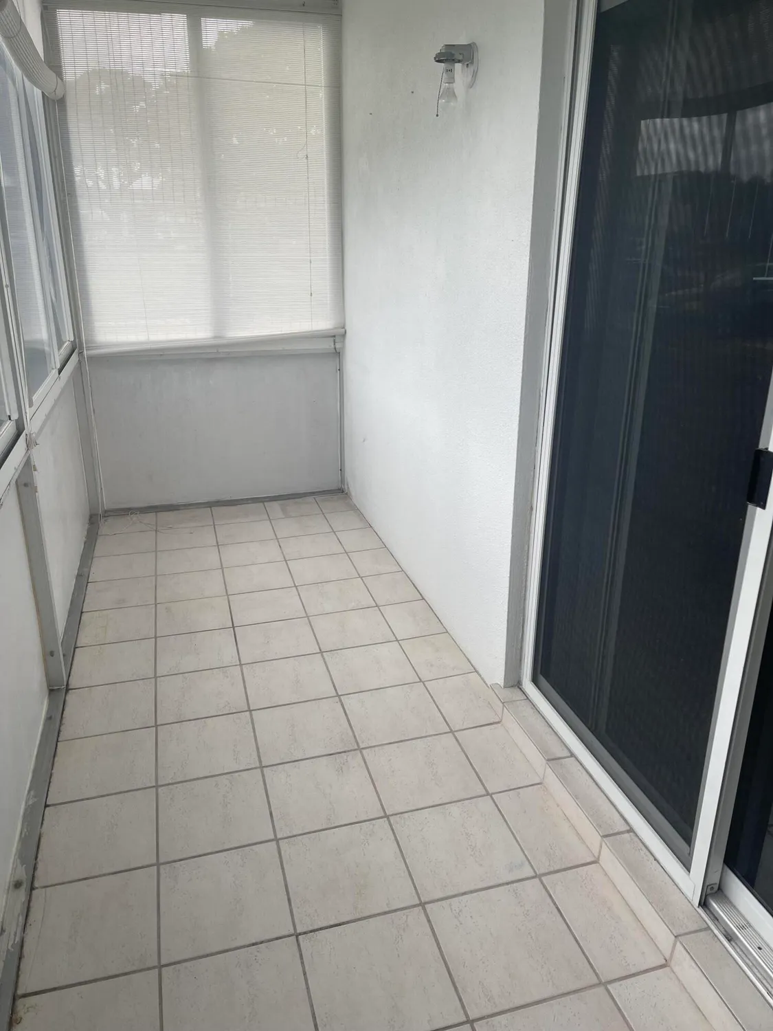 Property Slideshow image 5 of 5 | 424 chatham u, West Palm Beach, FL, 33417