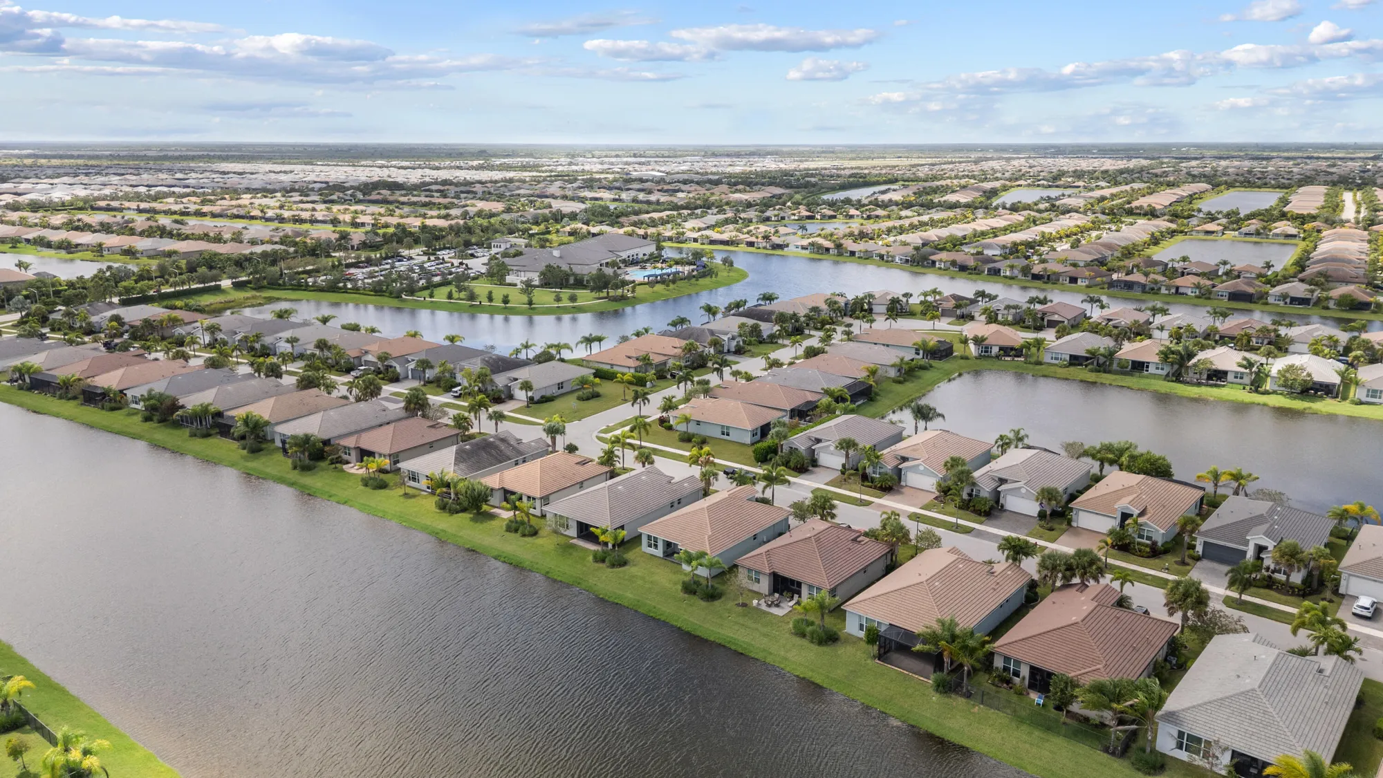 Property Slideshow image 9 of 29 | 11917 sw jasper lake way, Port Saint Lucie, FL, 34987