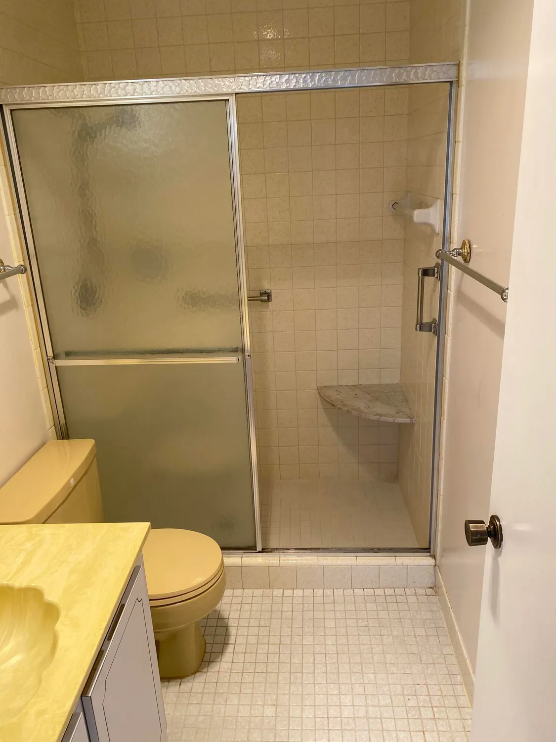 Property Slideshow image 21 of 40 | 442 franconia cir, Lake Worth, FL, 33467