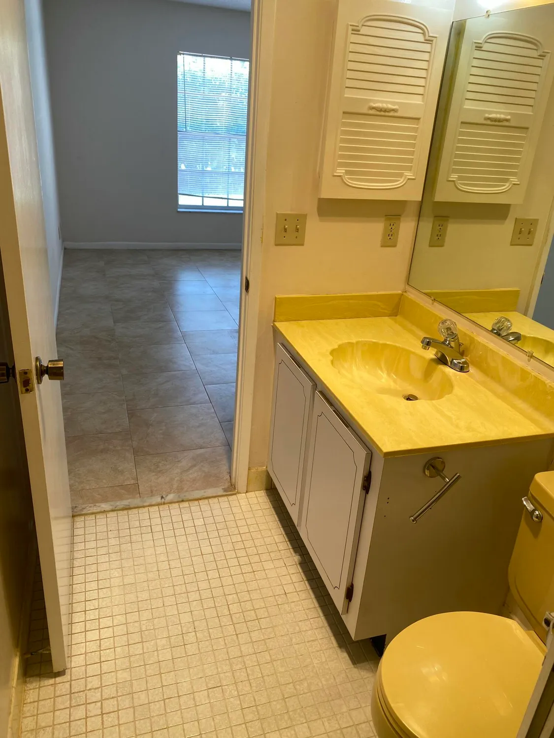 Property Slideshow image 22 of 40 | 442 franconia cir, Lake Worth, FL, 33467