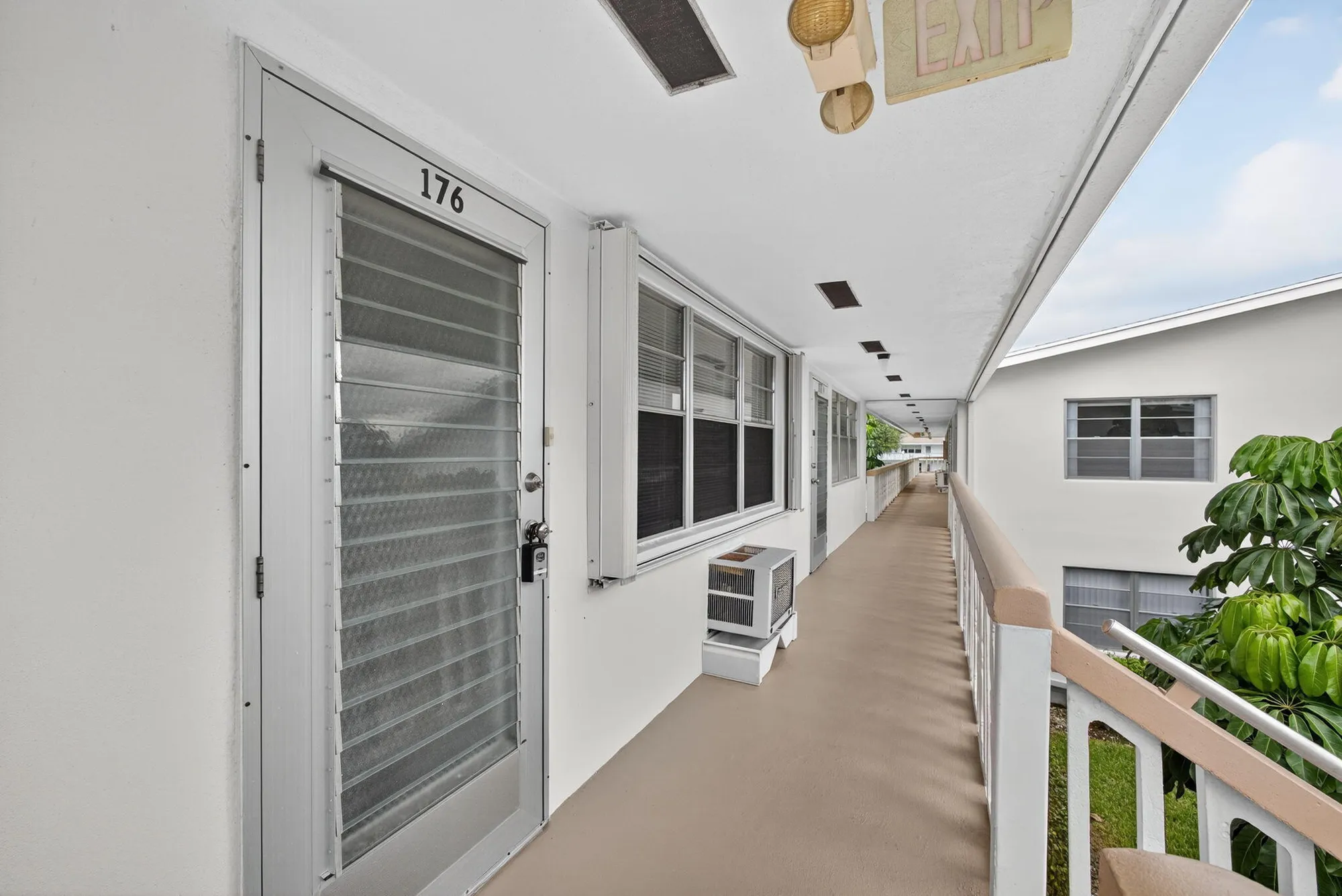 Property Slideshow image 1 of 30 | 176 windsor h, West Palm Beach, FL, 33417