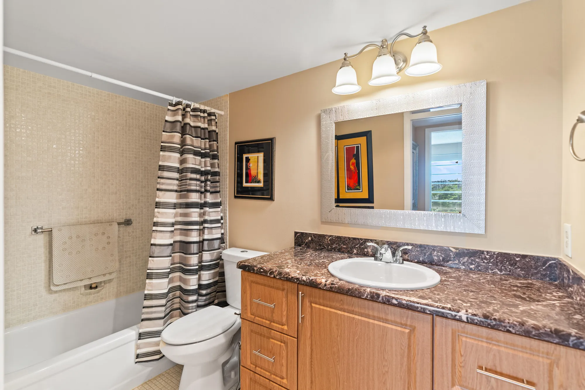 Property Slideshow image 27 of 48 | 4054 newcastle c, Boca Raton, FL, 33434