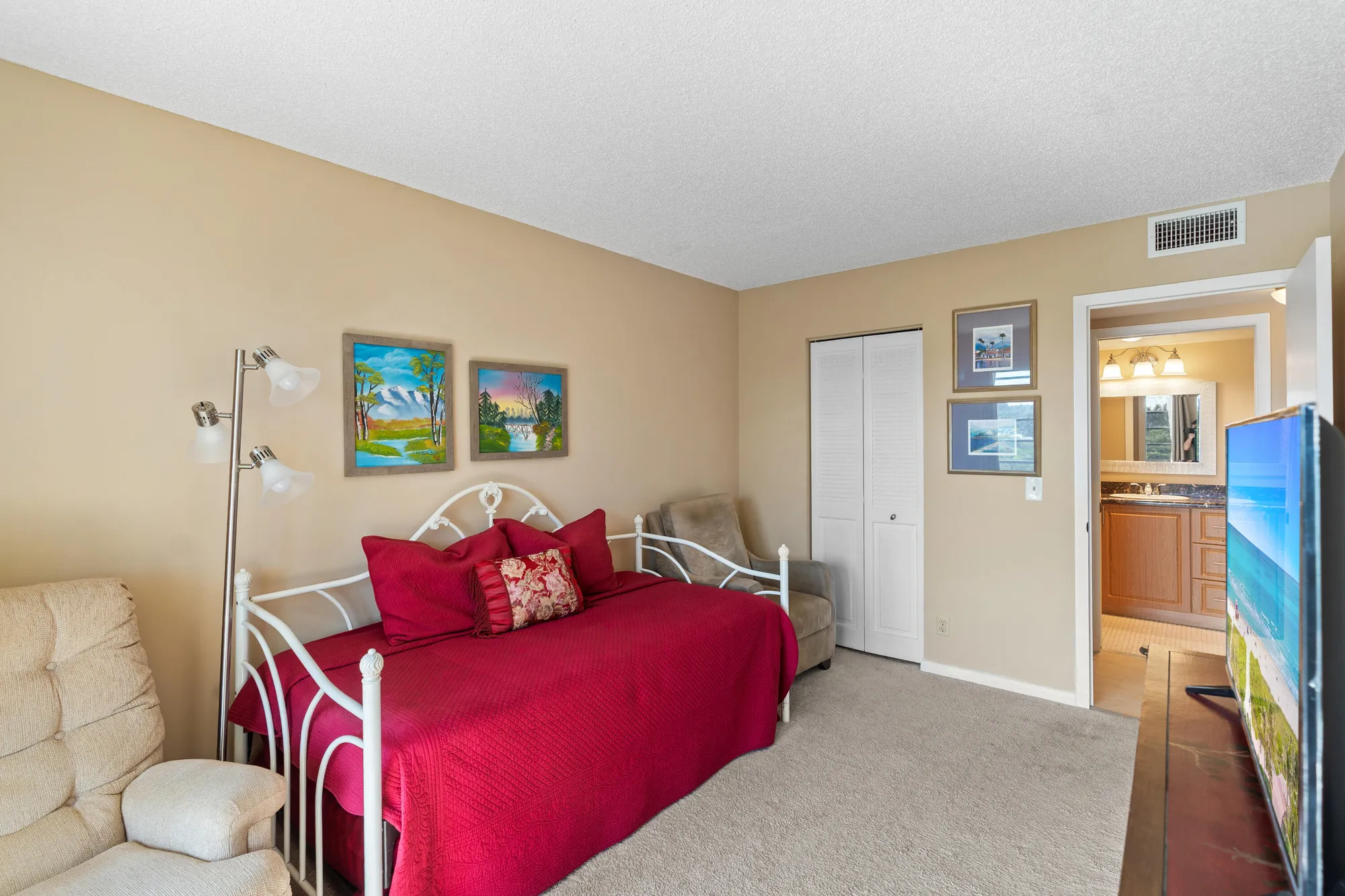 Property Slideshow image 26 of 48 | 4054 newcastle c, Boca Raton, FL, 33434