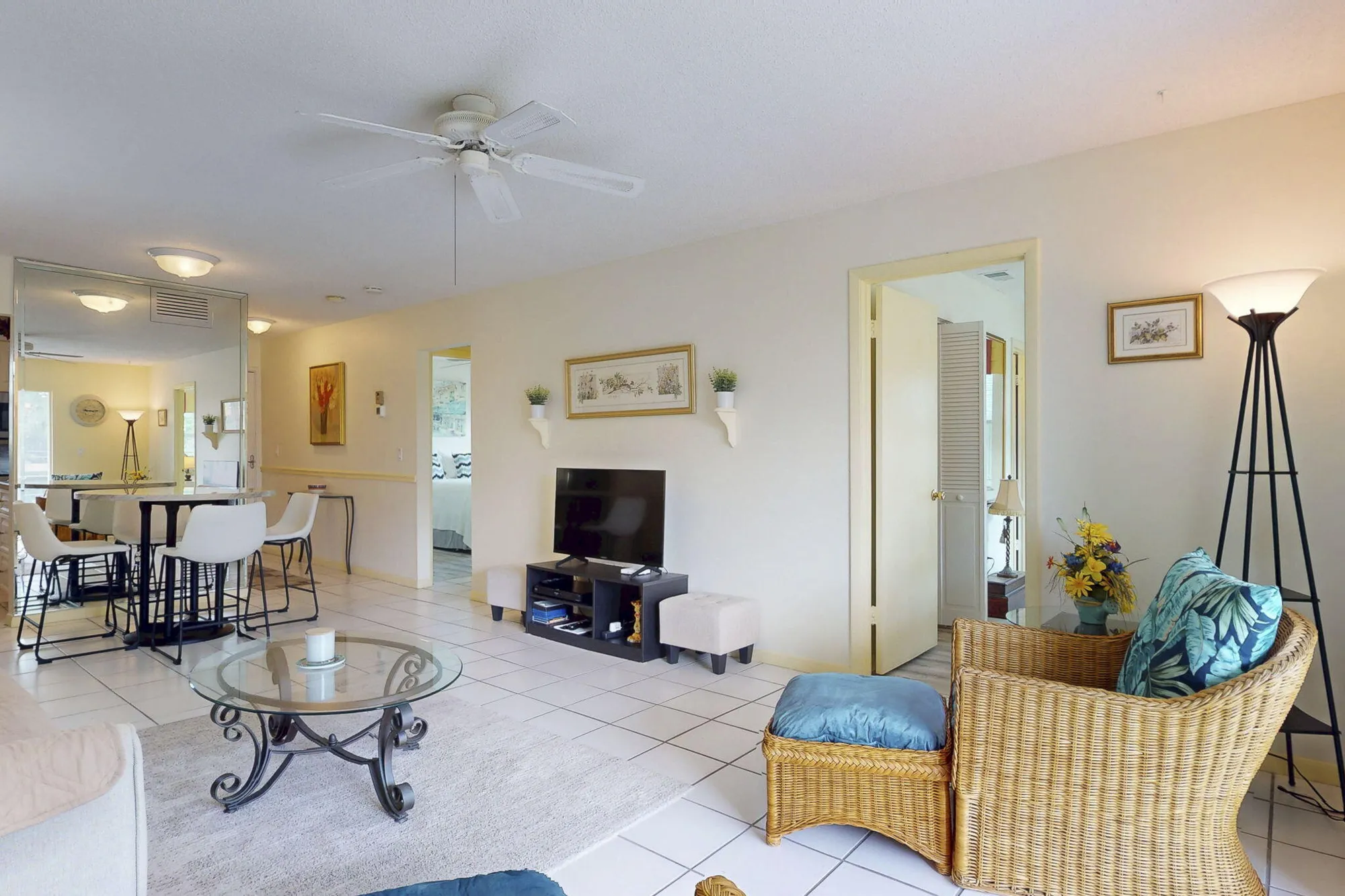 Property Slideshow image 4 of 44 | 1993 sw palm city rd f, Stuart, FL, 34994