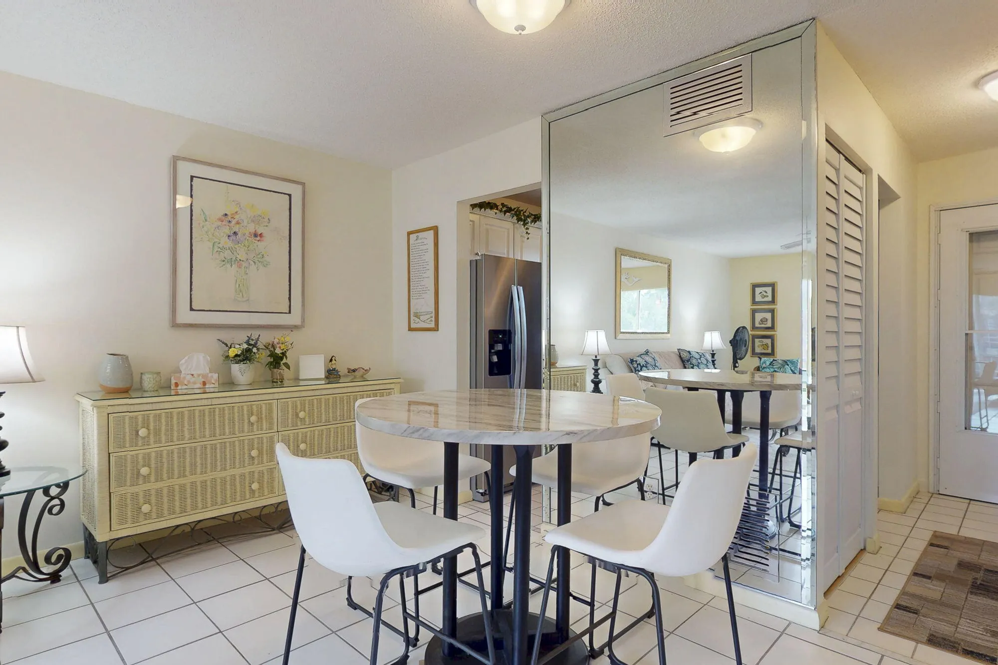 Property Slideshow image 9 of 44 | 1993 sw palm city rd f, Stuart, FL, 34994