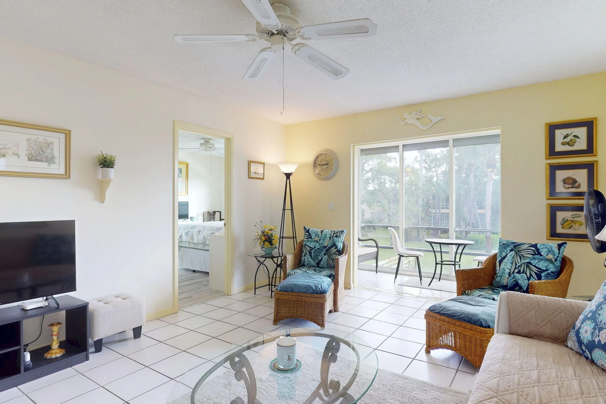 Property Slideshow image 3 of 44 | 1993 sw palm city rd f, Stuart, FL, 34994
