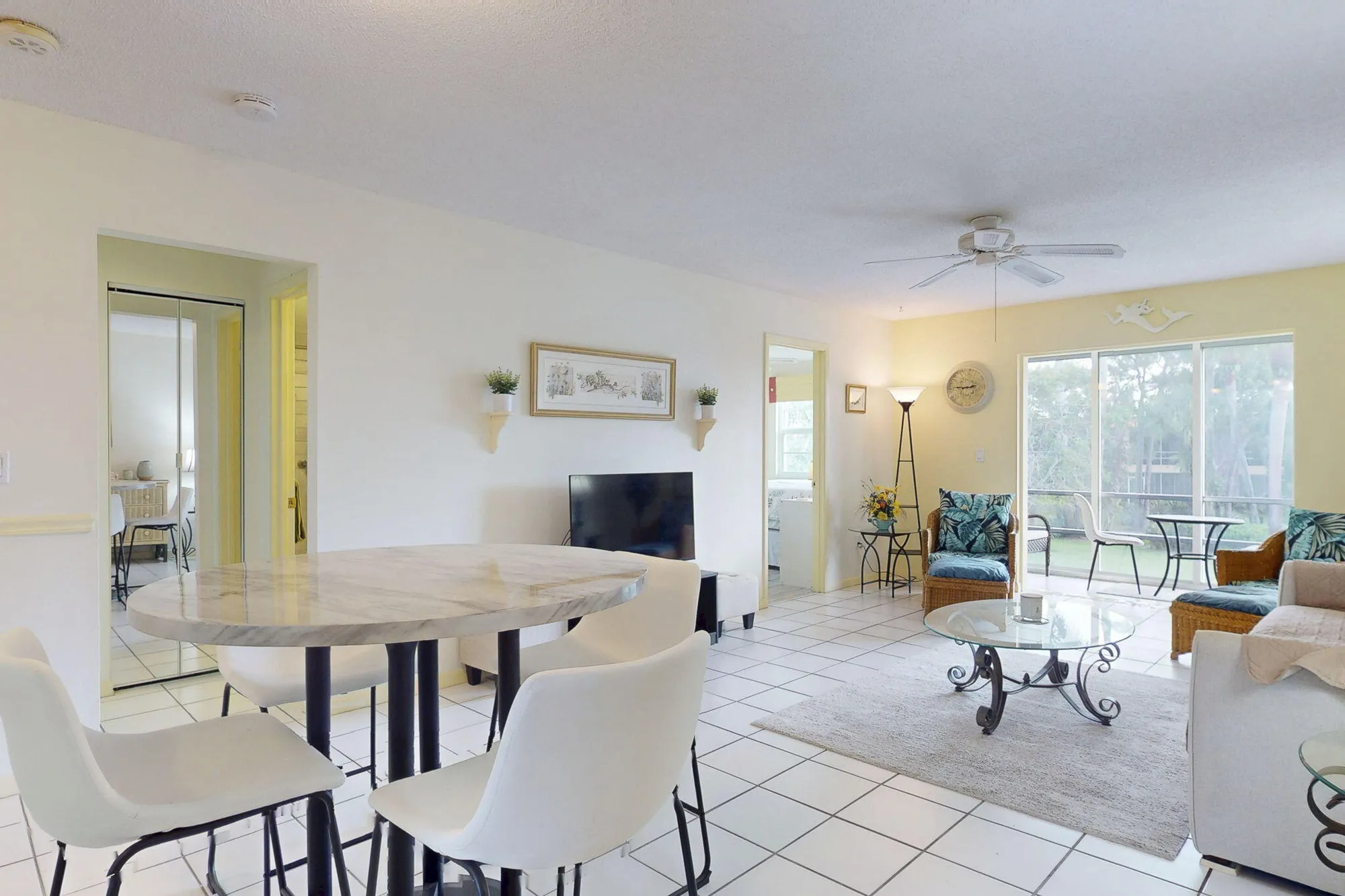 Property Slideshow image 12 of 44 | 1993 sw palm city rd f, Stuart, FL, 34994