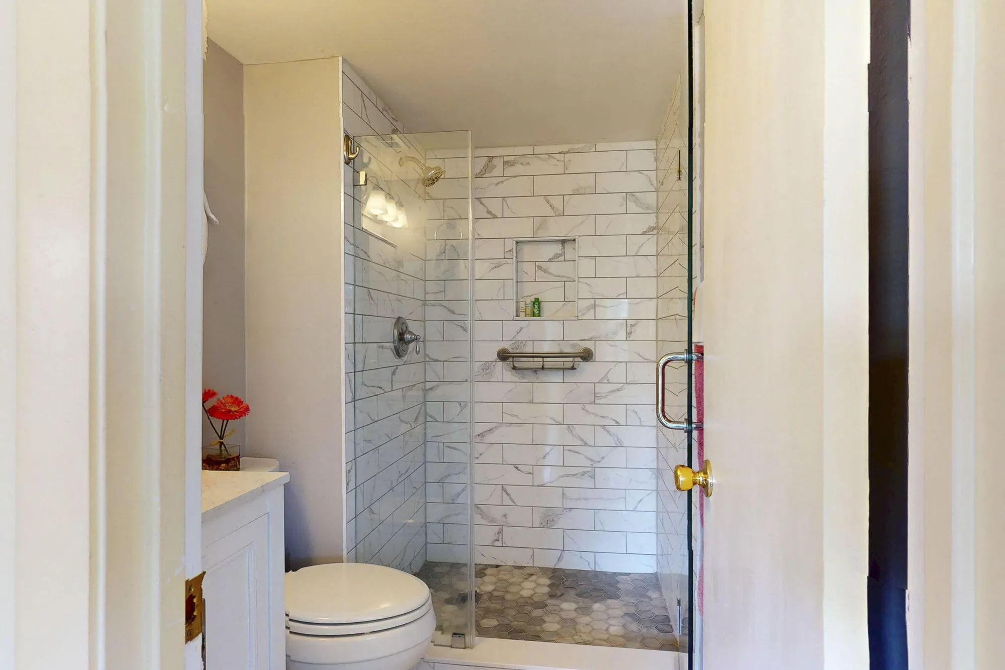 Property Slideshow image 21 of 44 | 1993 sw palm city rd f, Stuart, FL, 34994