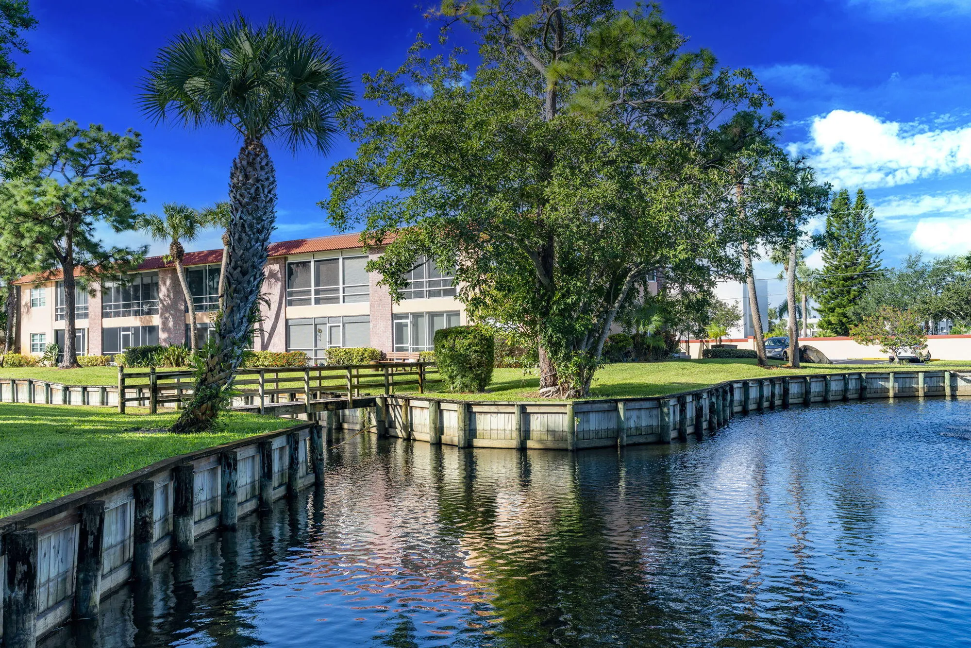 Property Slideshow image 31 of 44 | 1993 sw palm city rd f, Stuart, FL, 34994