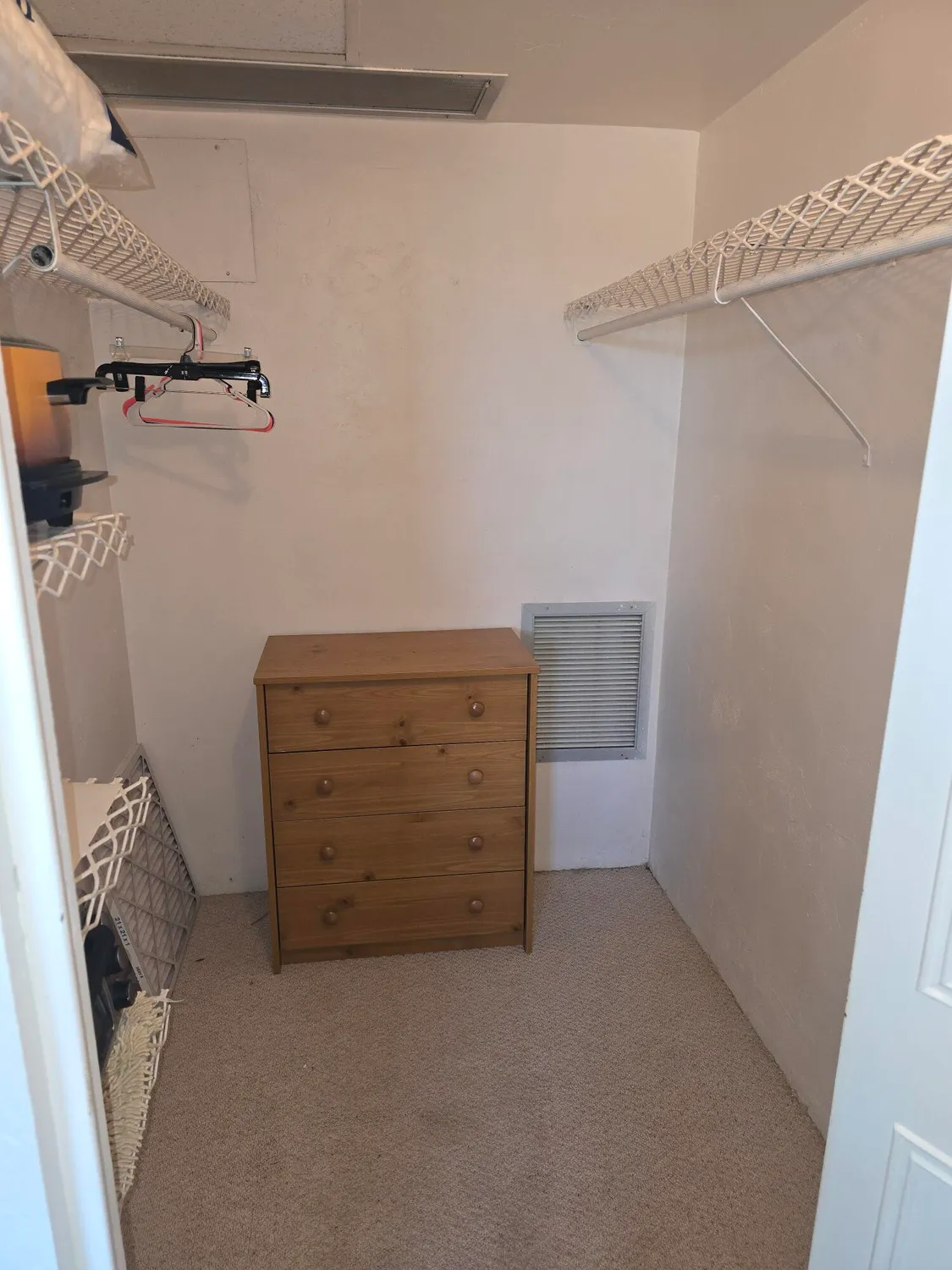 Property Slideshow image 12 of 30 | 2812 garden dr 301, Lake Worth, FL, 33461