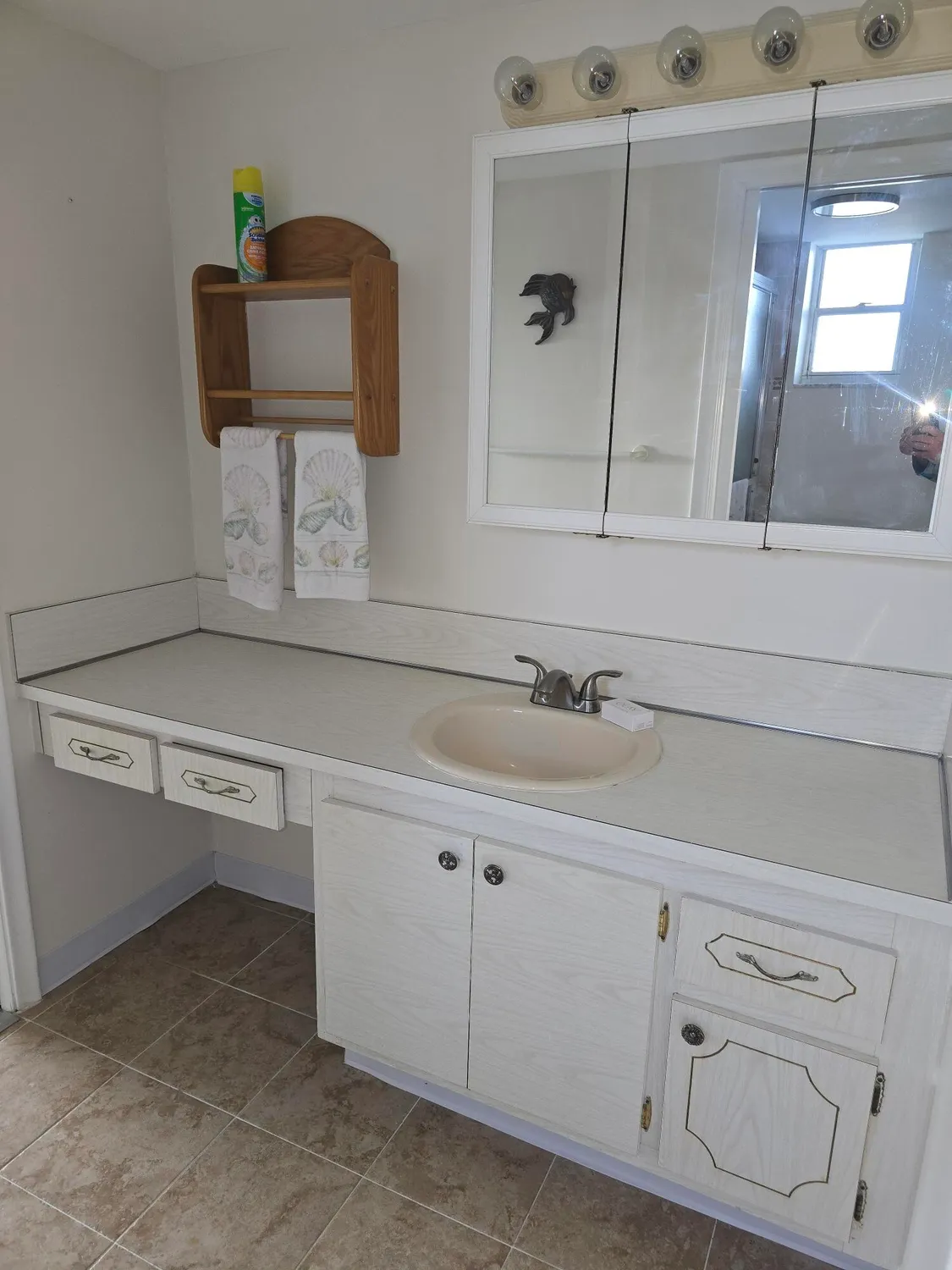 Property Slideshow image 21 of 30 | 2812 garden dr 301, Lake Worth, FL, 33461