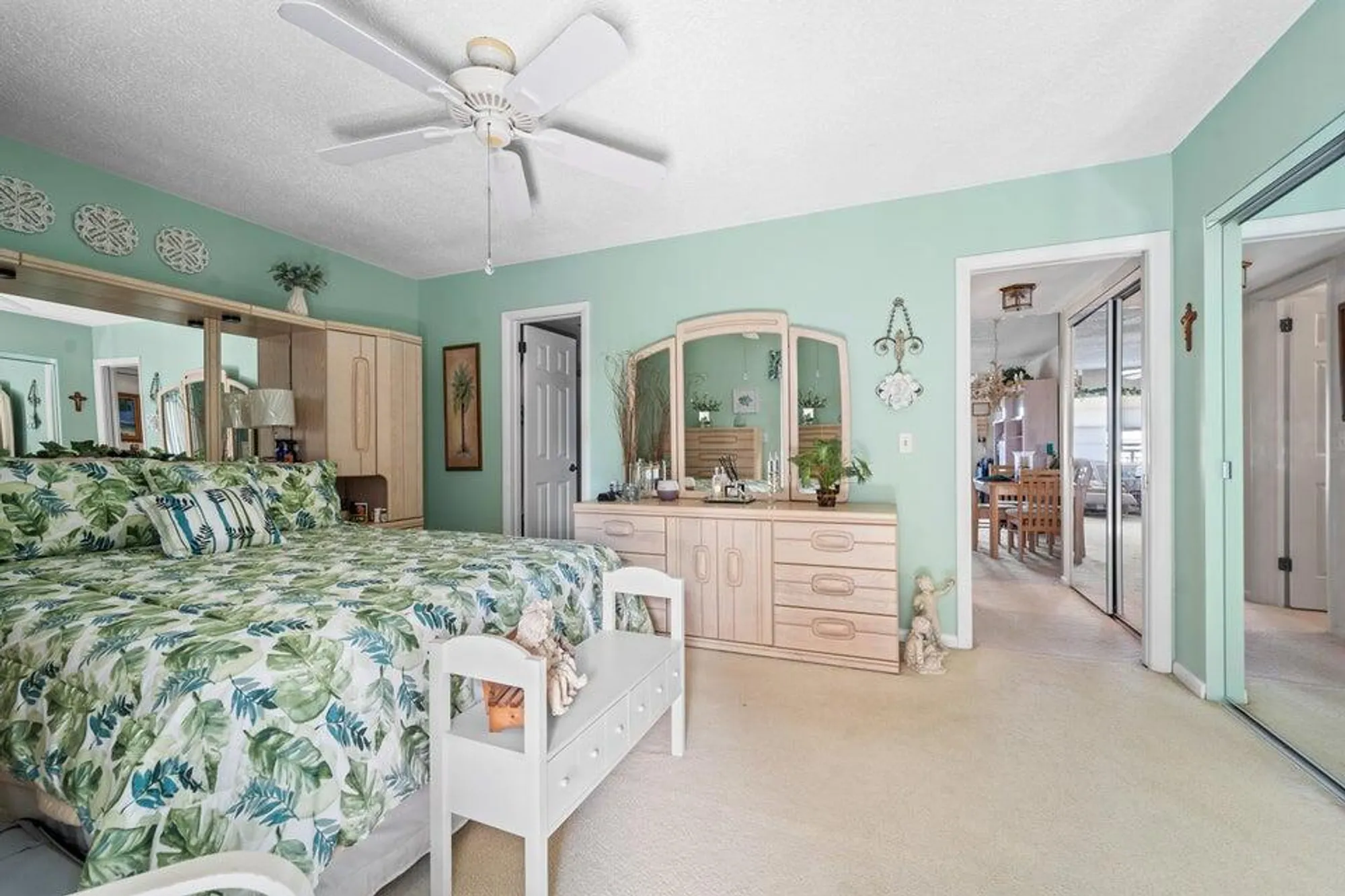 Property Slideshow image 11 of 25 | 169 sheffield g, West Palm Beach, FL, 33417