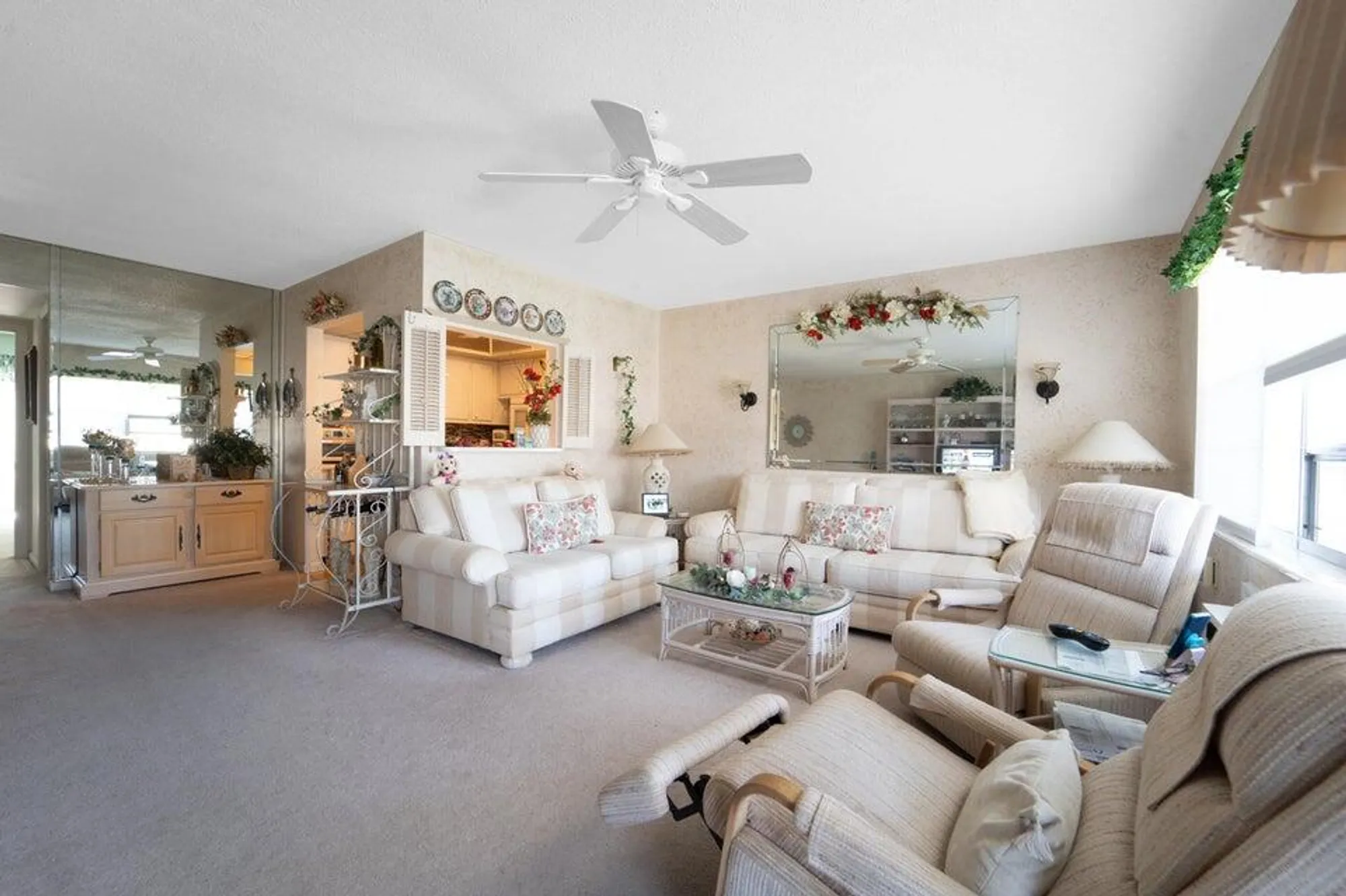 Property Slideshow image 15 of 25 | 169 sheffield g, West Palm Beach, FL, 33417