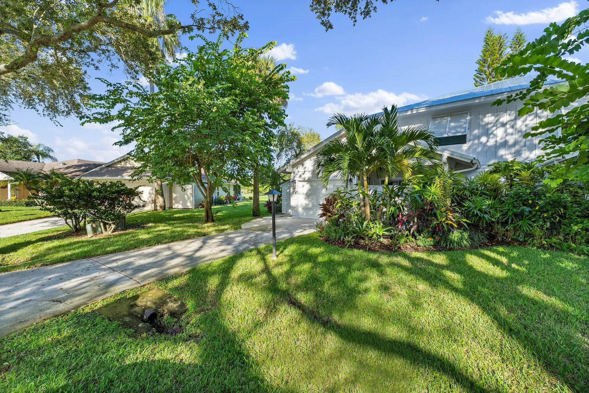 Property Slideshow image 53 of 59 | 12698 se cascades ct, Hobe Sound, FL, 33455