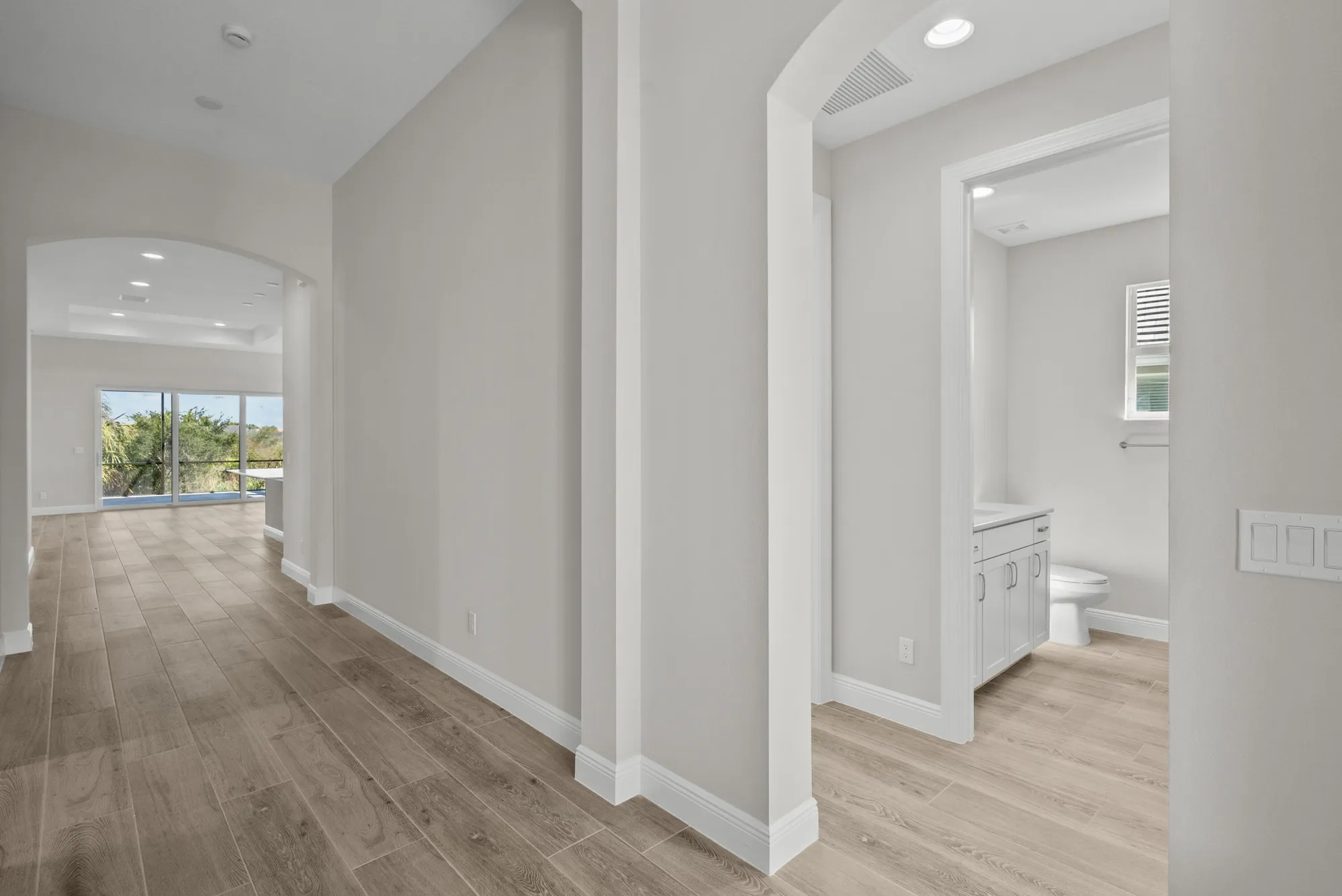 Property Slideshow image 12 of 30 | 12501 sw sunrise lake ter, Port Saint Lucie, FL, 34987