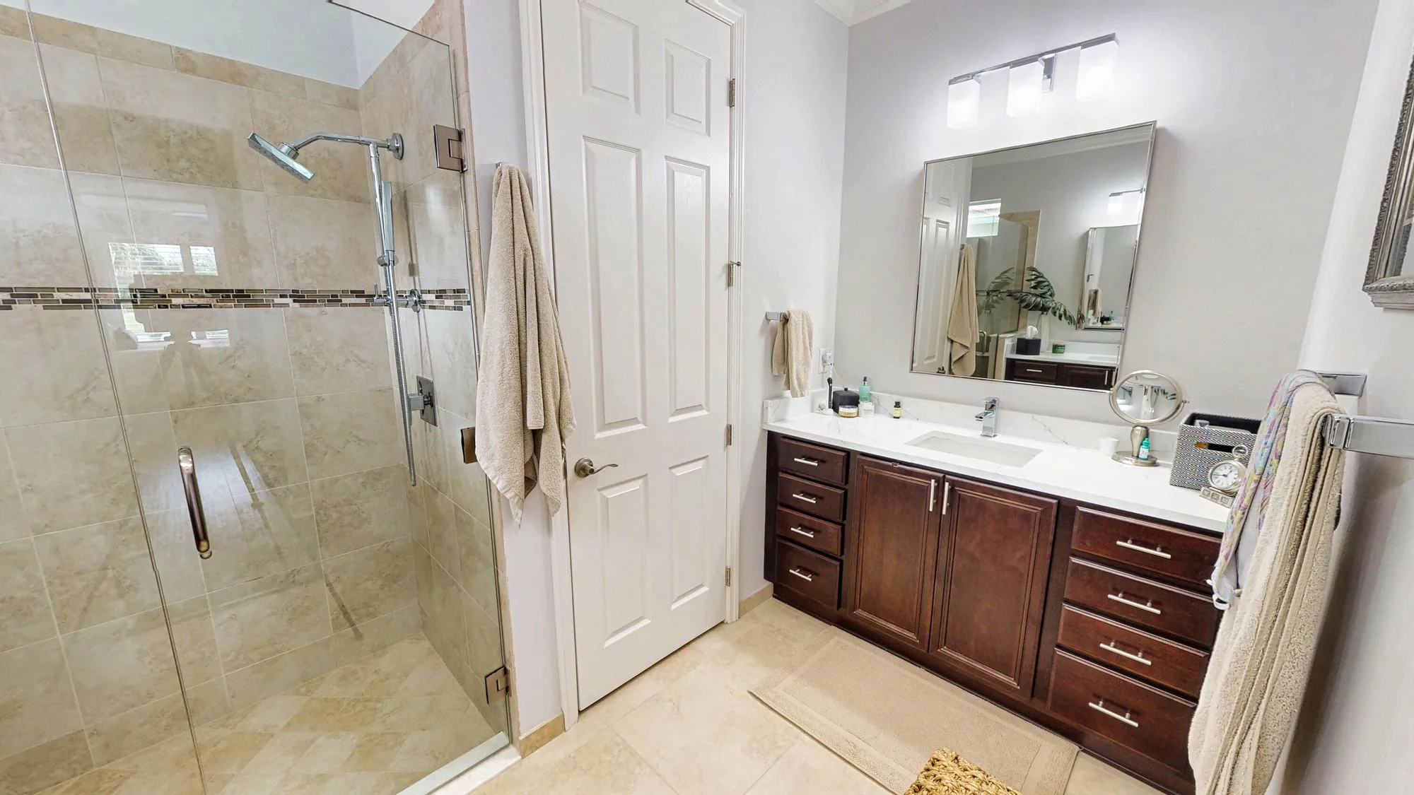 Property Slideshow image 17 of 59 | 9727 sw chestwood ave, Port Saint Lucie, FL, 34987